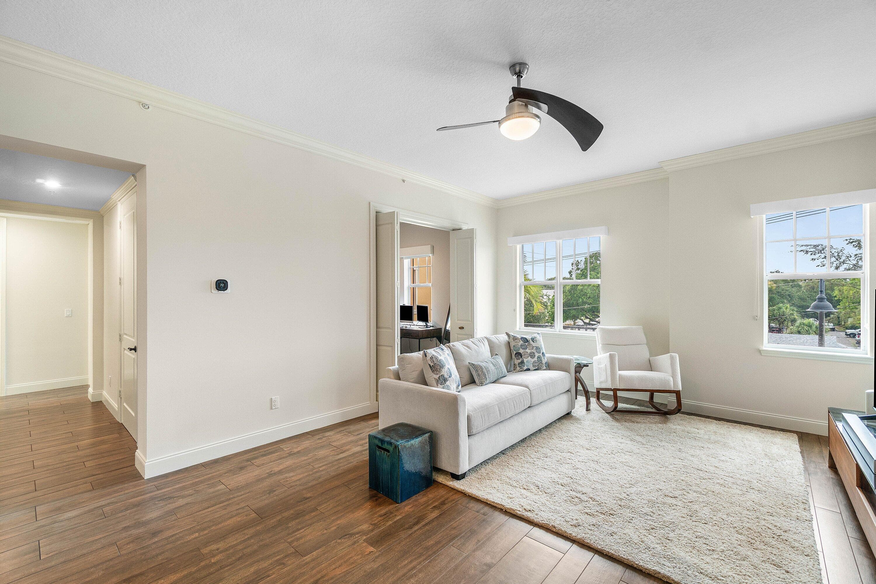 200 NE 2nd Avenue 302, Delray Beach, FL 33444 — photo 14 of 35