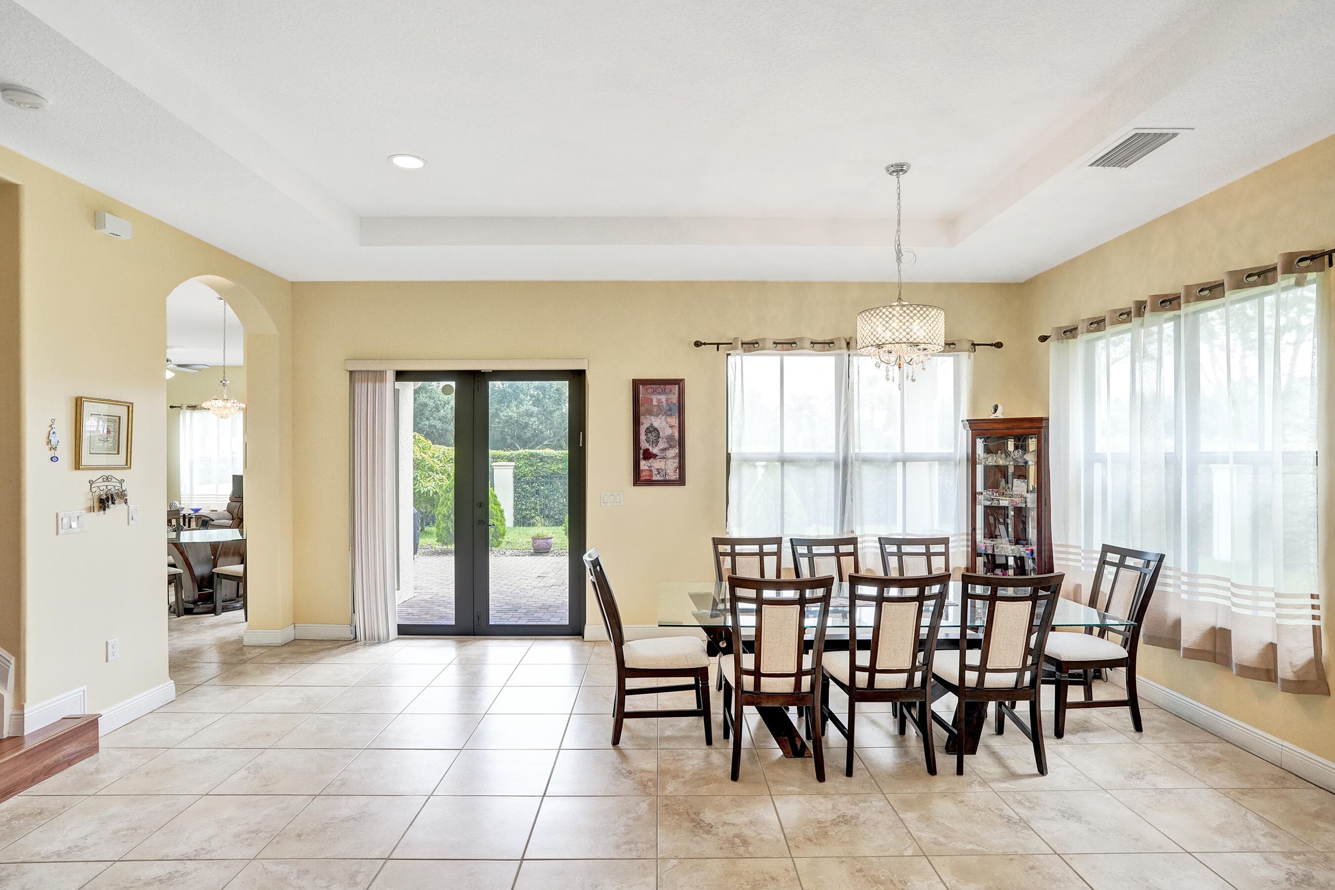 8541 NW 38th Street, Cooper City, FL 33024 — photo 6 of 46