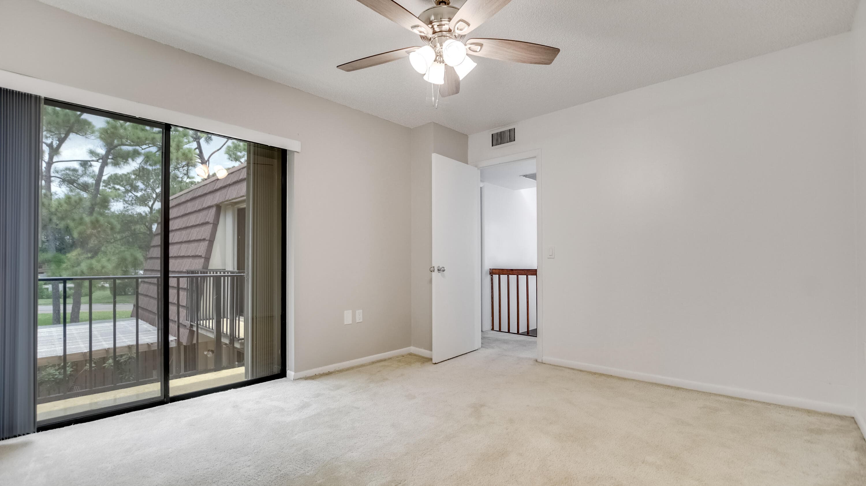 121 1st Lane, Palm Beach Gardens, FL 33418 — photo 7 of 47
