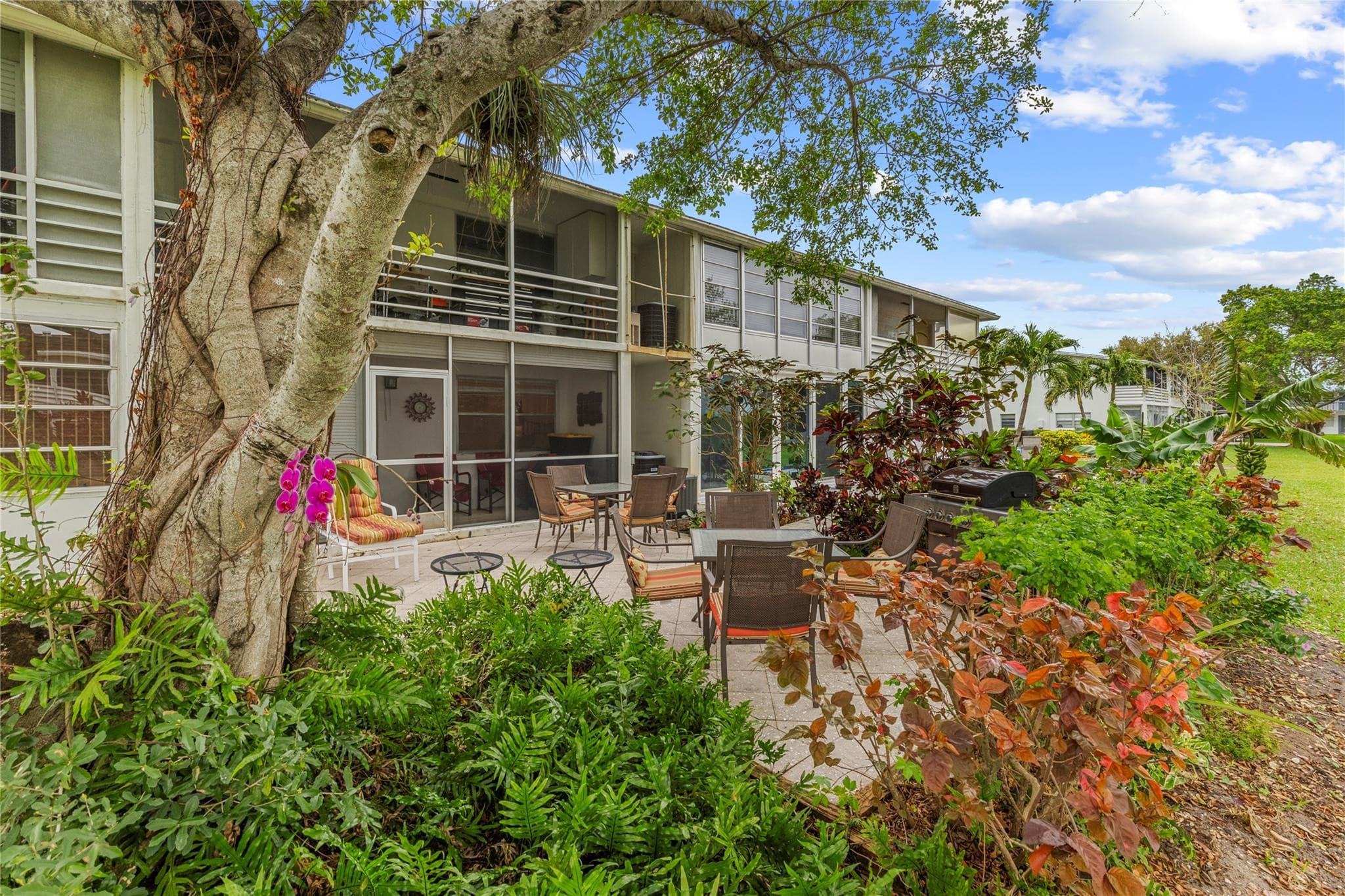 210 Oakridge N 210, Deerfield Beach, FL 33442 — photo 34 of 60