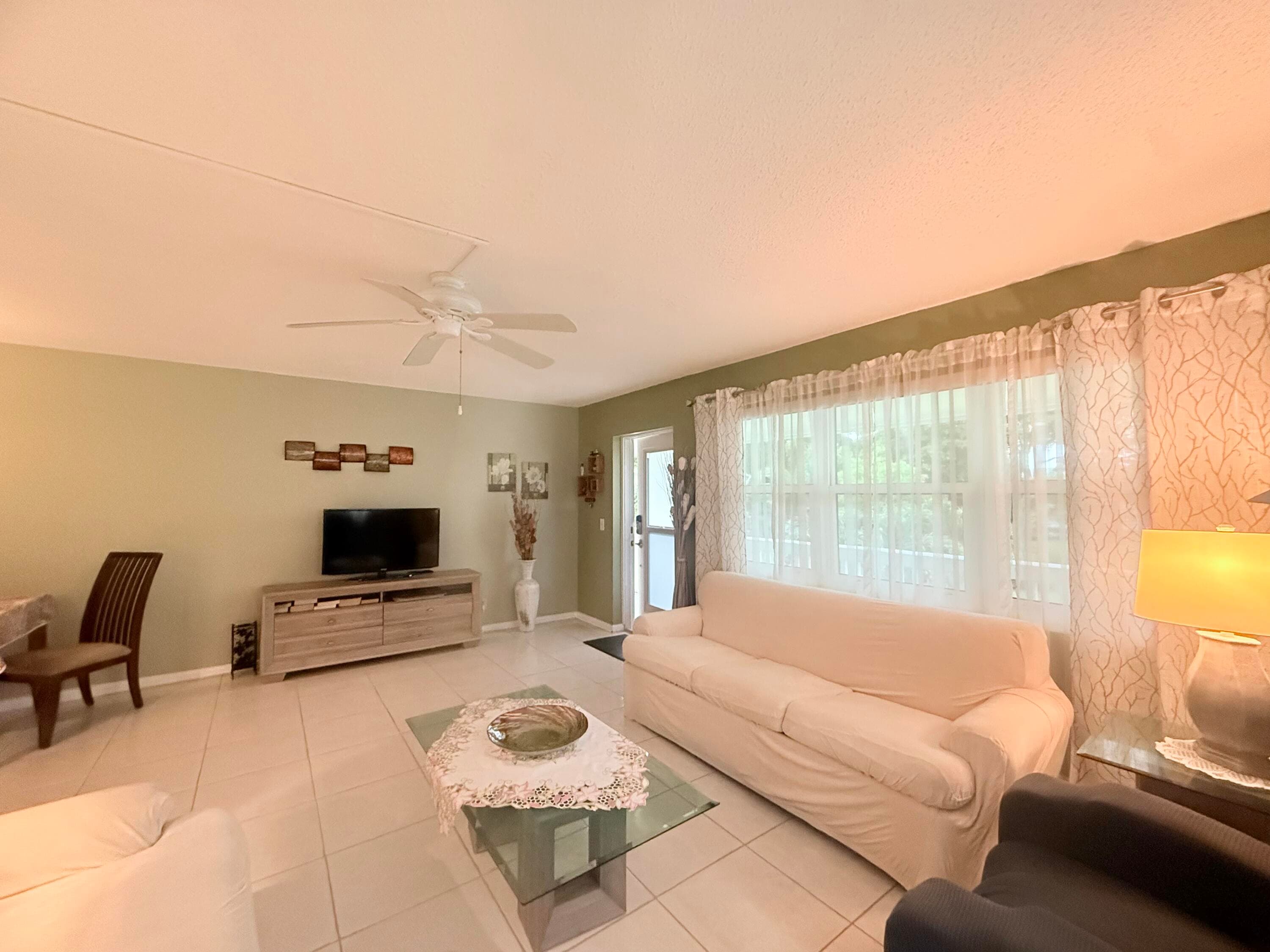 204 Durham D 204, Deerfield Beach, FL 33442 — photo 7 of 38