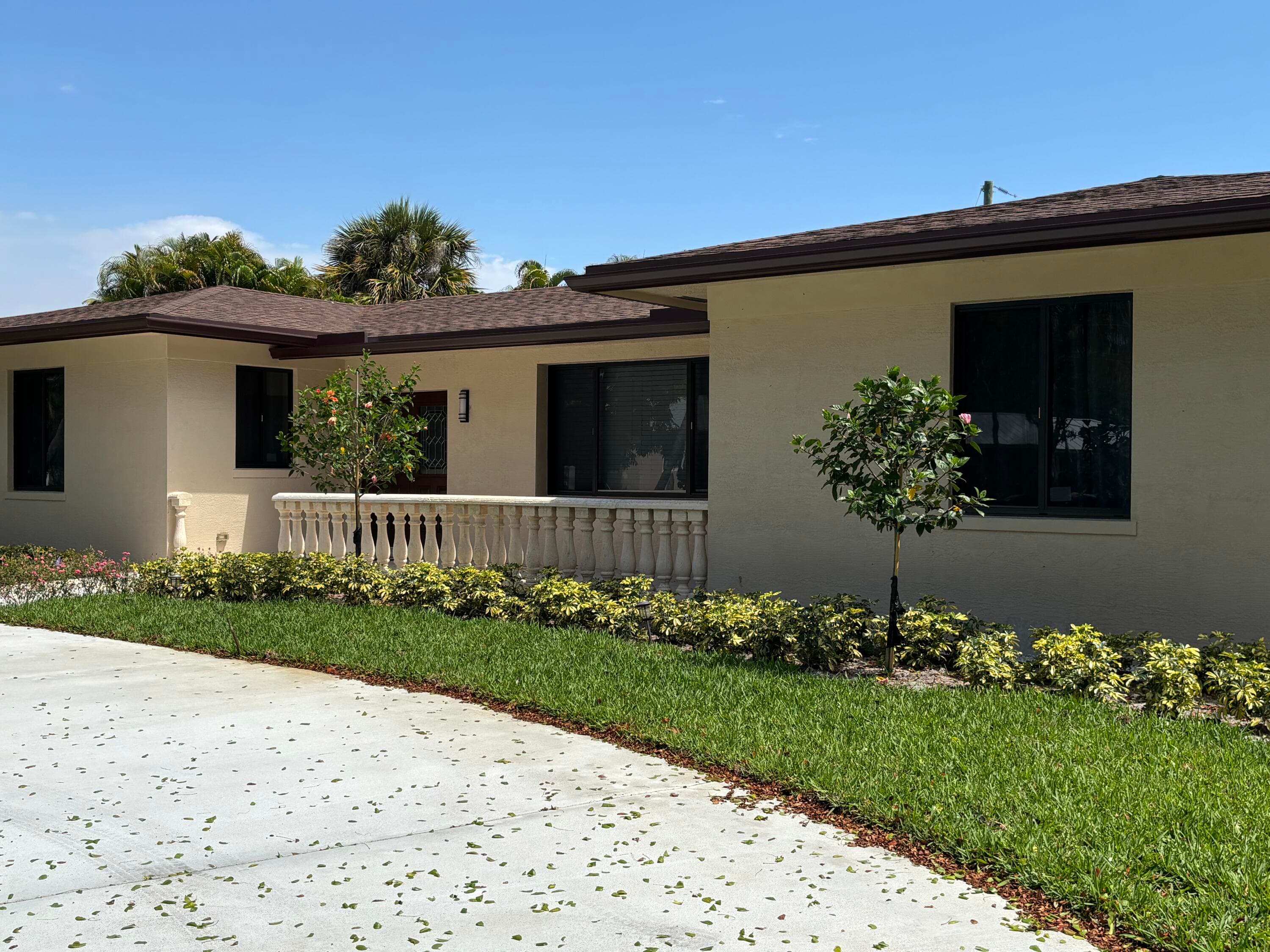 135 E Ilex Drive, Lake Park, FL 33403 — photo 2 of 22