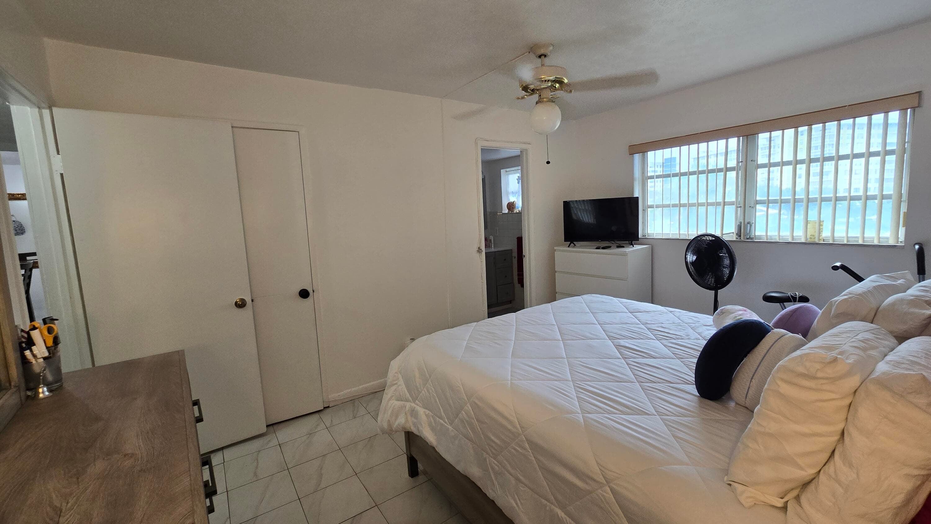 1200 Tallwood Avenue 305, Hollywood, FL 33021 — photo 10 of 29