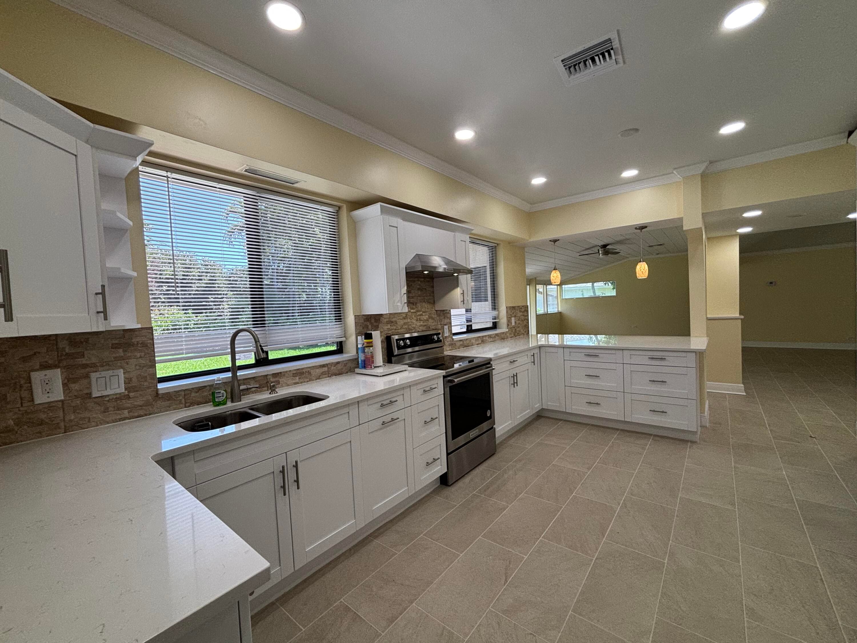 135 E Ilex Drive, Lake Park, FL 33403 — photo 10 of 22