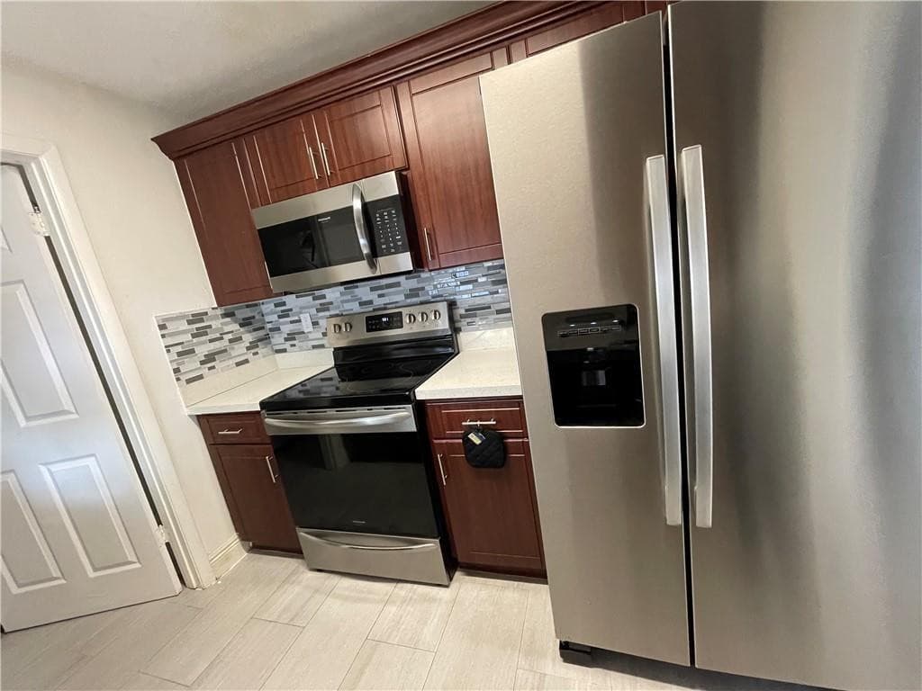 4174 SW 51st Street 2, Fort Lauderdale, FL 33314 — photo 3 of 13