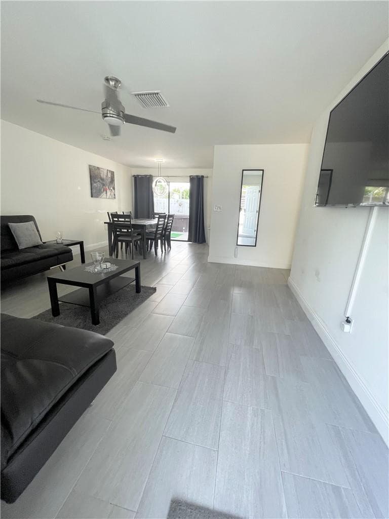 4174 SW 51st Street 2, Fort Lauderdale, FL 33314 — photo 4 of 13