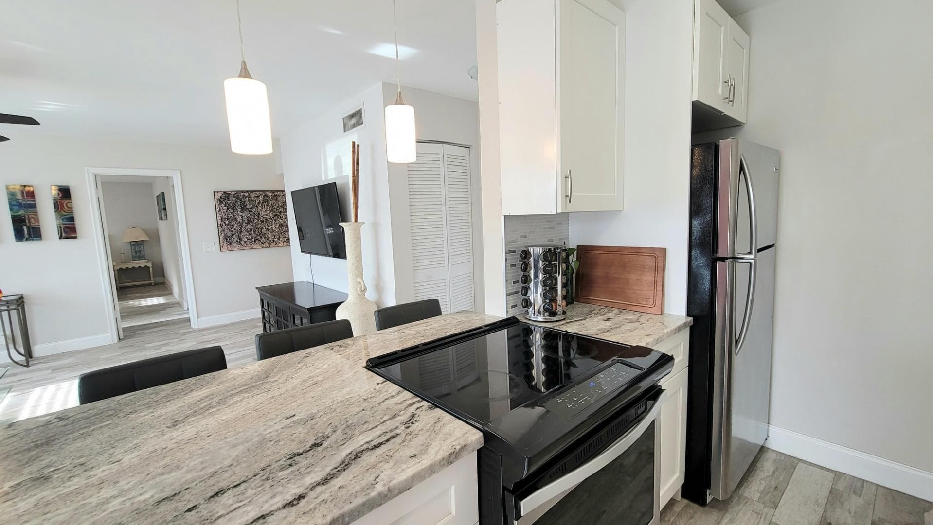115 SW 1st Avenue 10, Boynton Beach, FL 33435 — photo 5 of 7