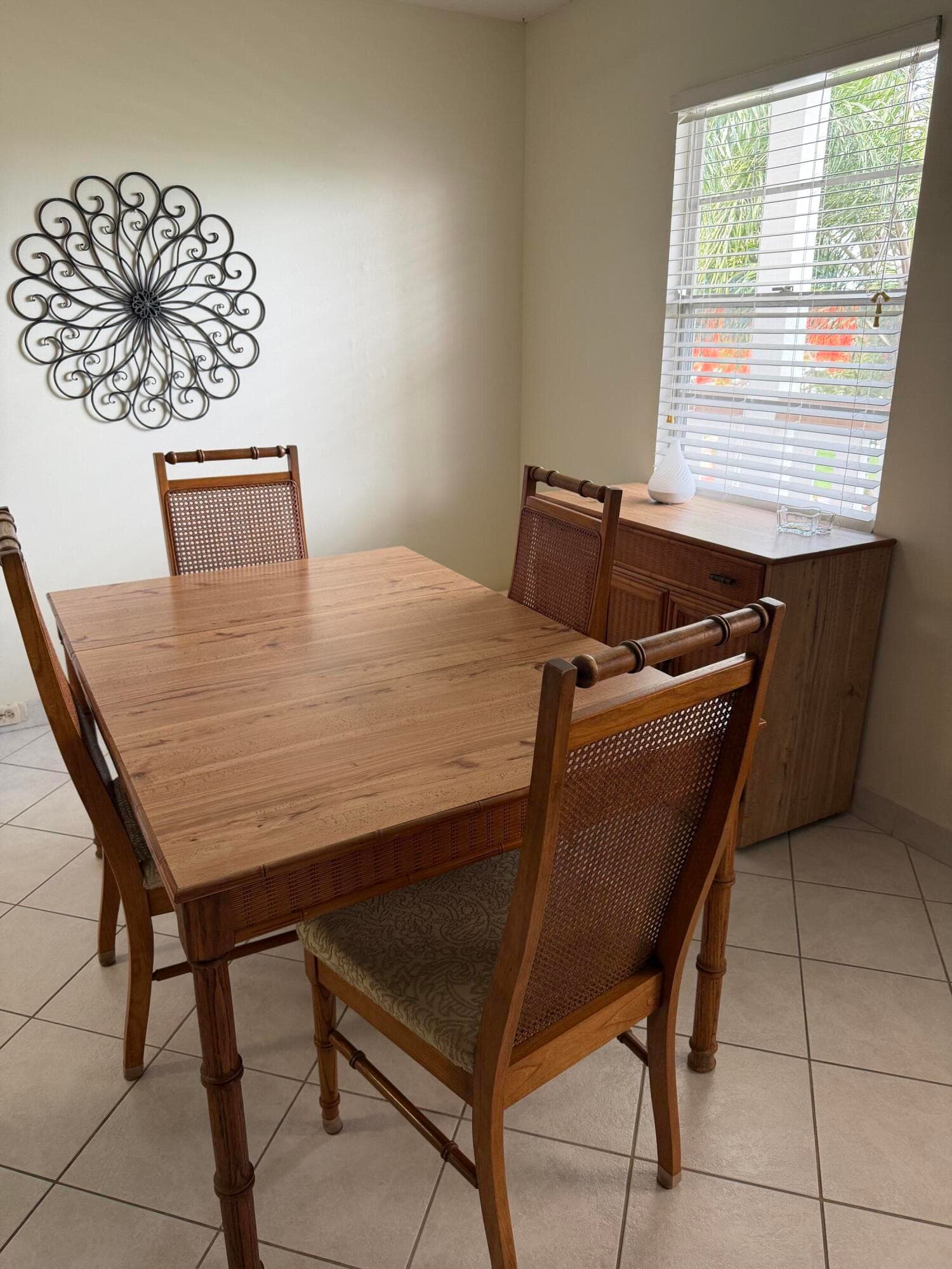 3037 Cornwall B, FL 33434 — photo 4 of 19