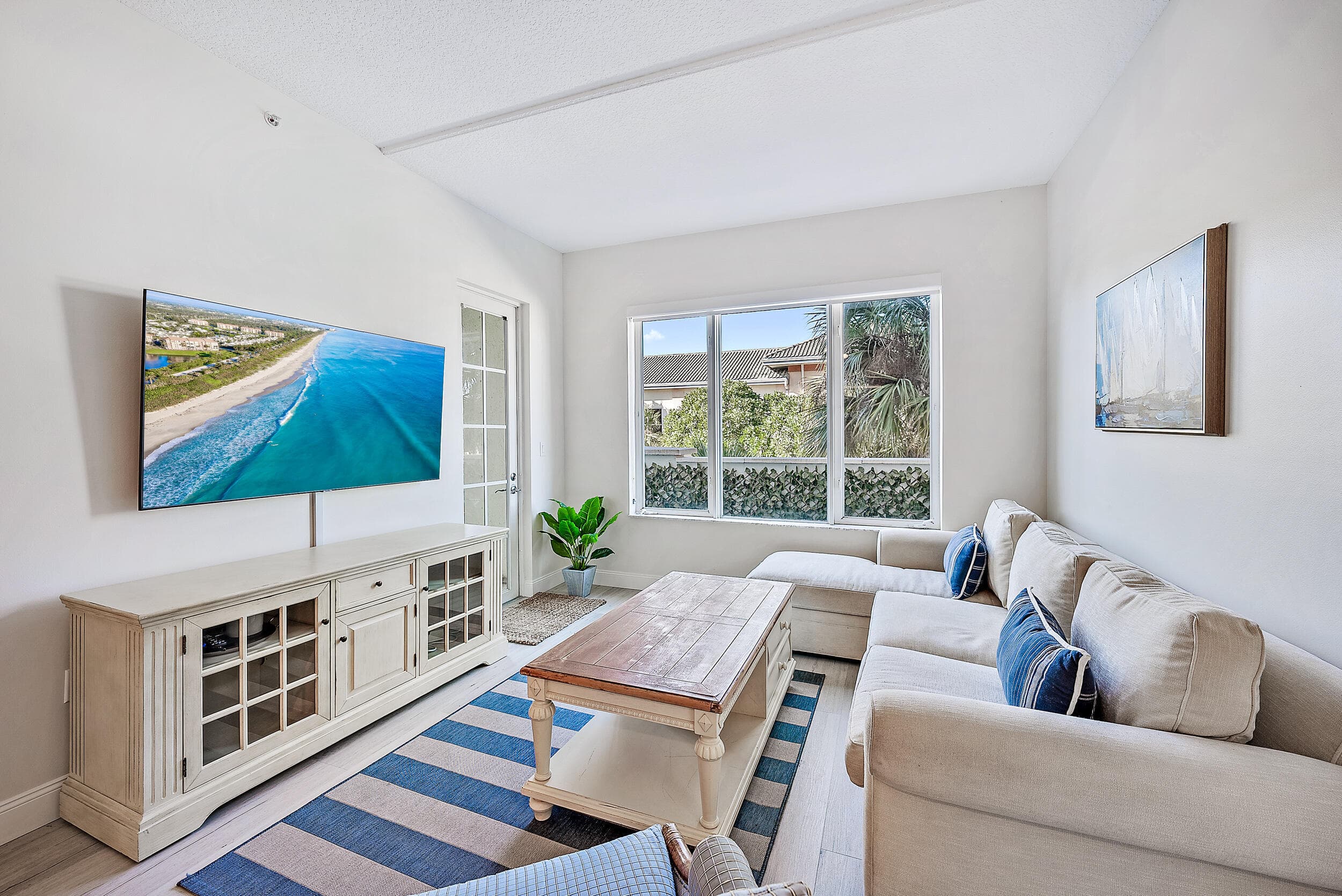 1203 Town Center Drive 201, Jupiter, FL 33458 — photo