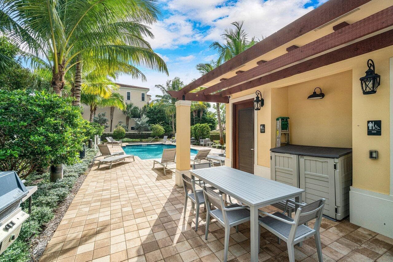 3770 County Line Road, Tequesta, FL 33469 — photo 13 of 38