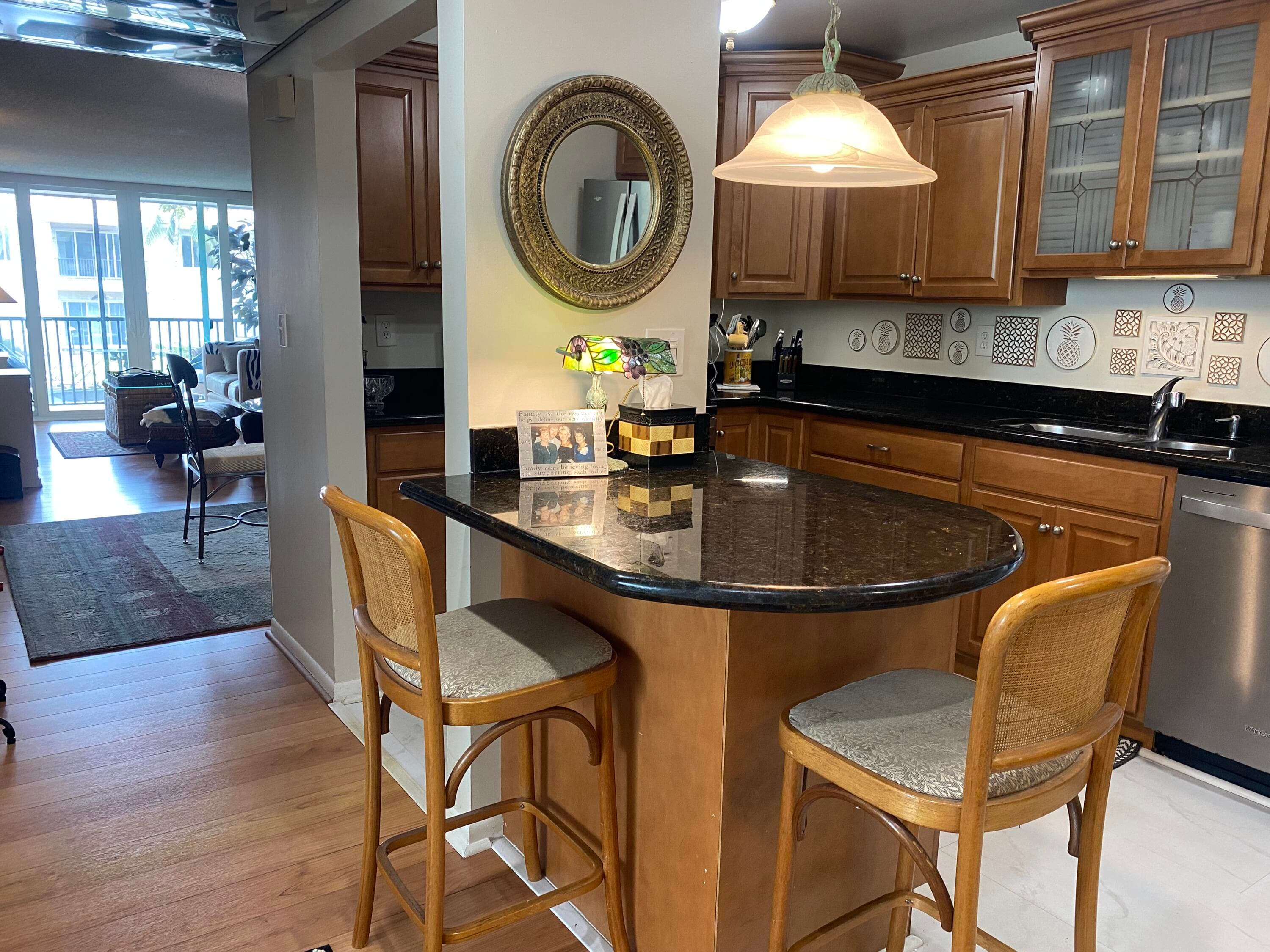 1 Royal Palm Way 201, Boca Raton, FL 33432 — photo 4 of 51