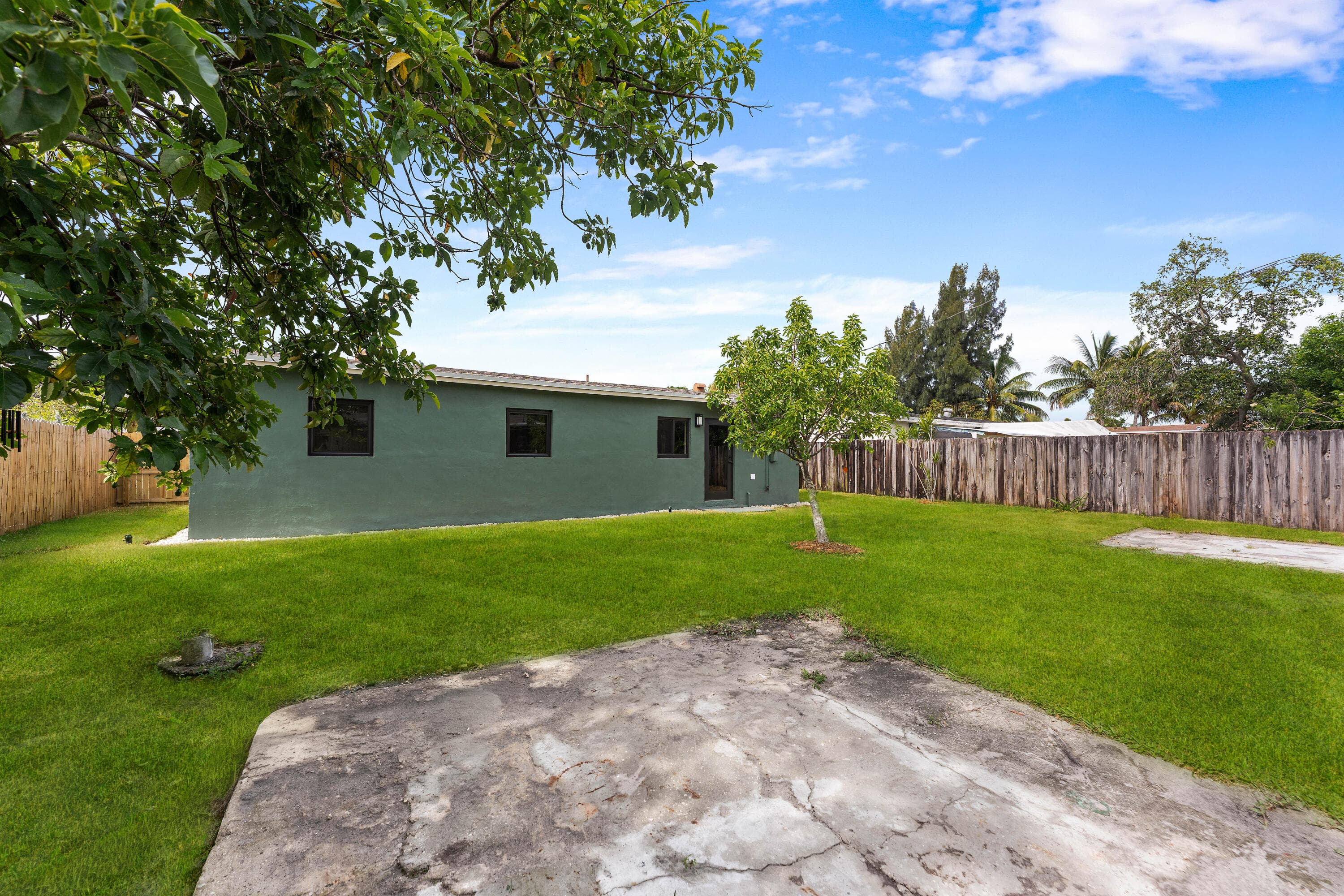 321 NE 59th Street, Oakland Park, FL 33334 — photo 30 of 45