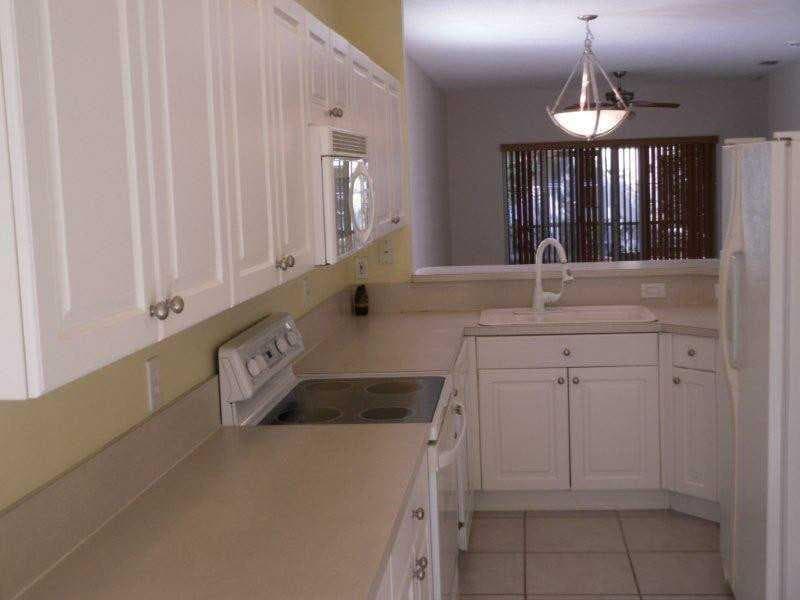 4925 Egret Court, Coconut Creek, FL 33073 — photo 11 of 15