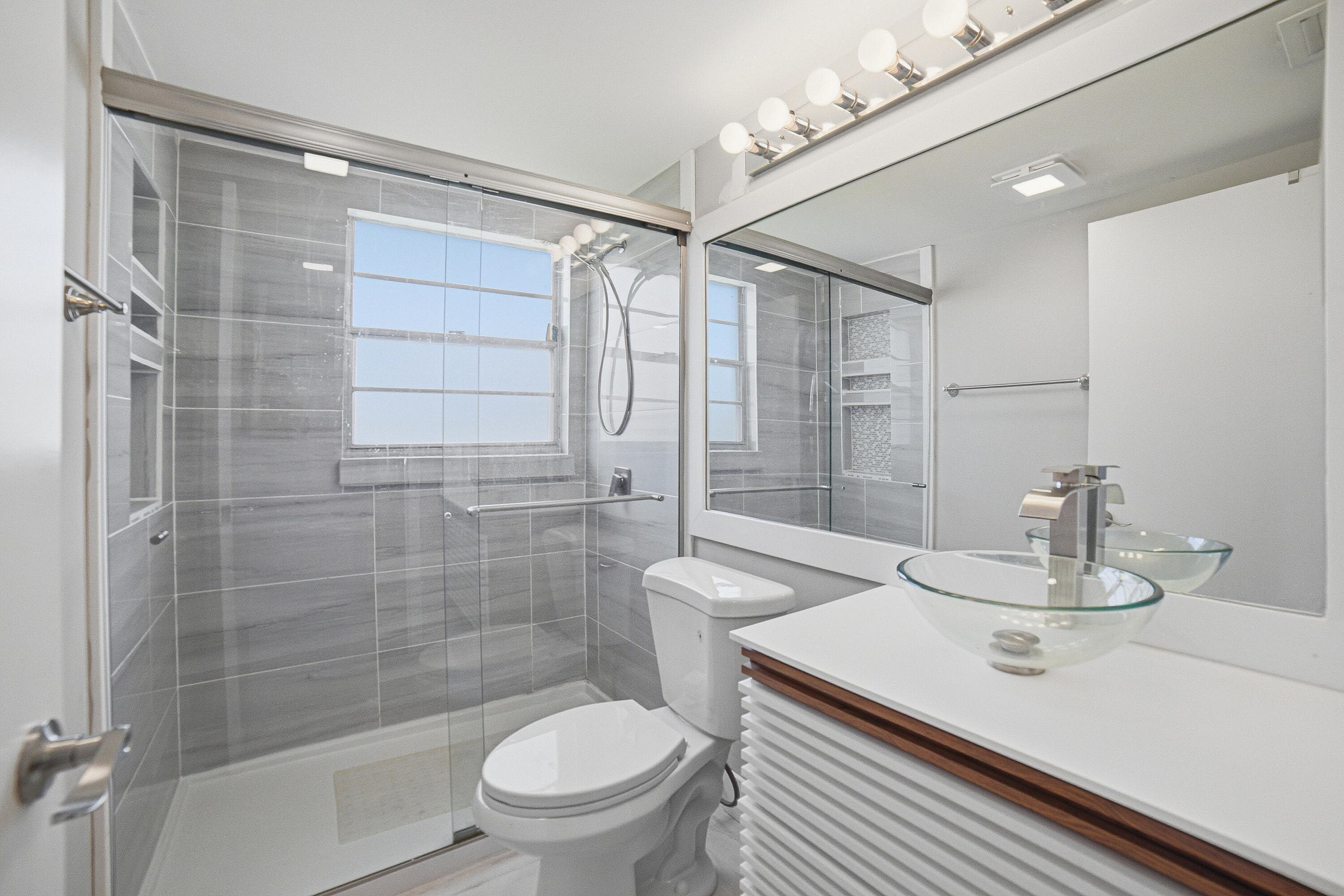 32 Fanshaw A 32, Boca Raton, FL 33434 — photo 4 of 42