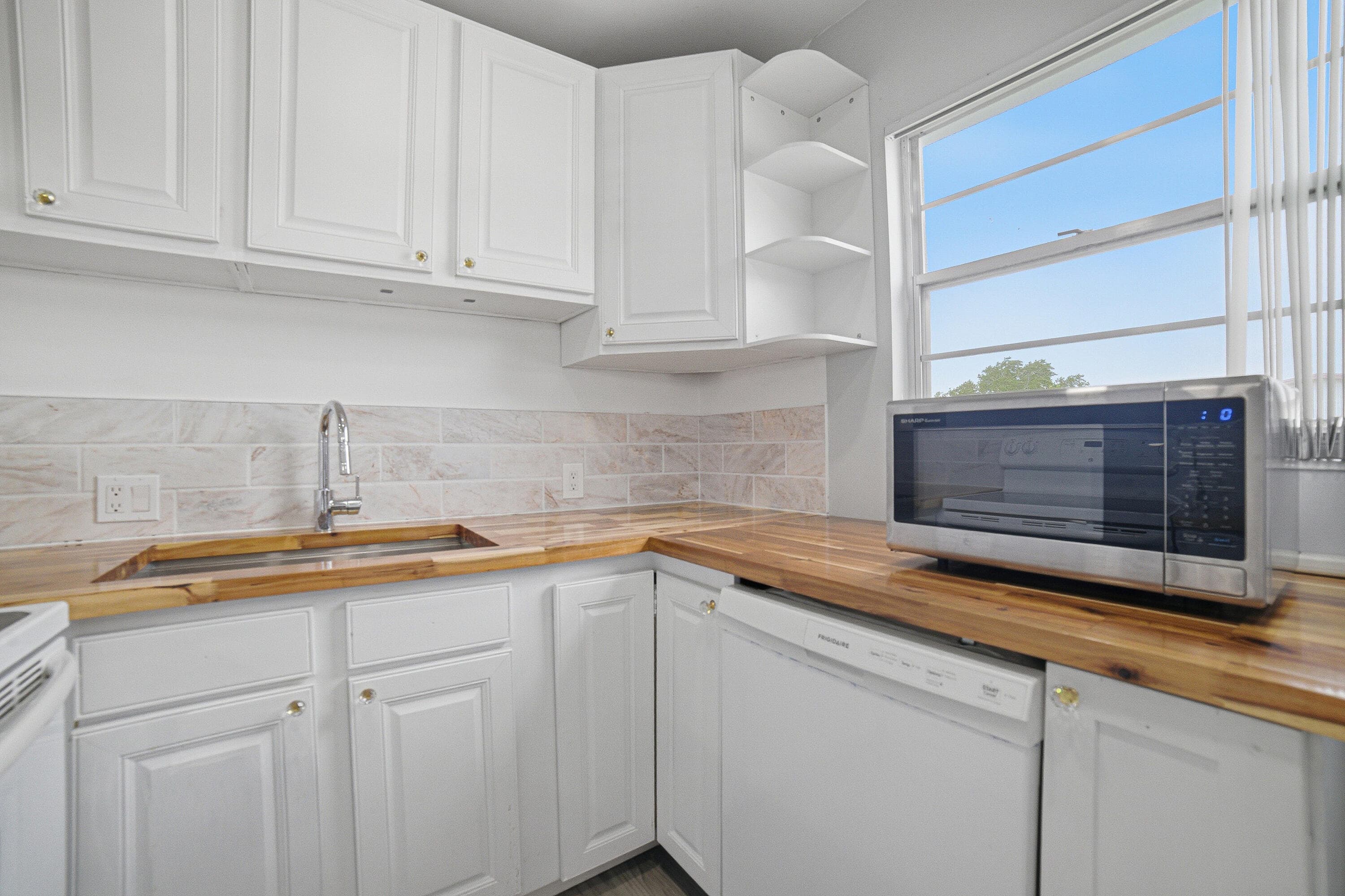 32 Fanshaw A 32, Boca Raton, FL 33434 — photo 14 of 42