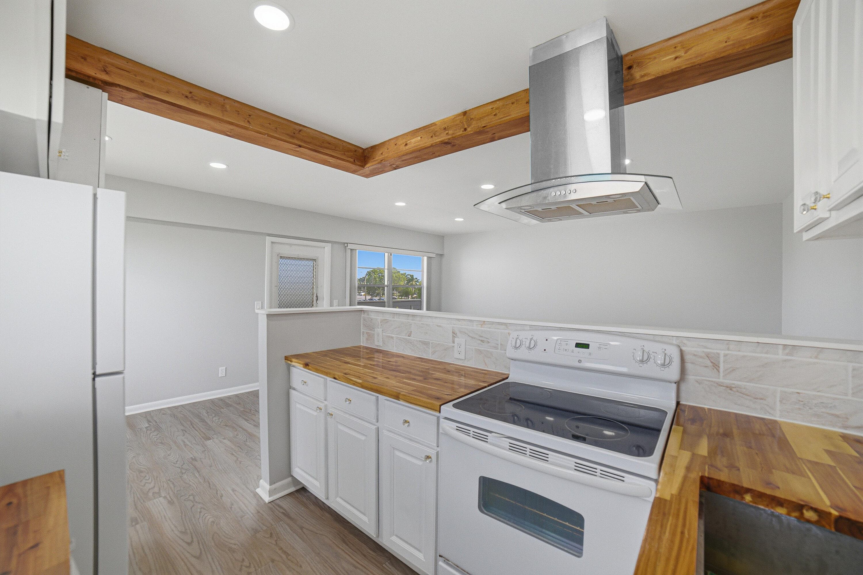 32 Fanshaw A 32, Boca Raton, FL 33434 — photo 15 of 42