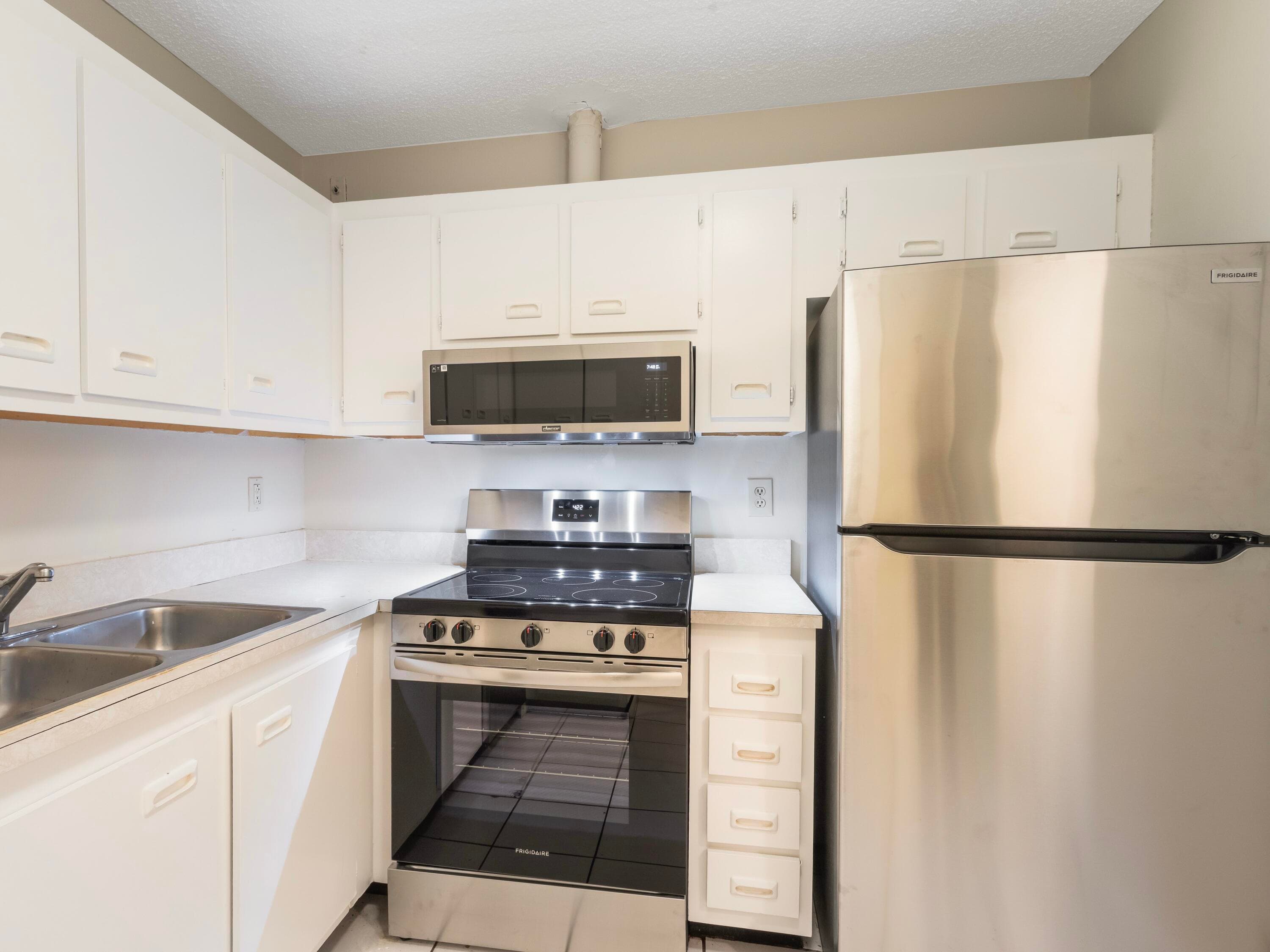 4806 Cherry Road, West Palm Beach, FL 33417 — photo 14 of 28