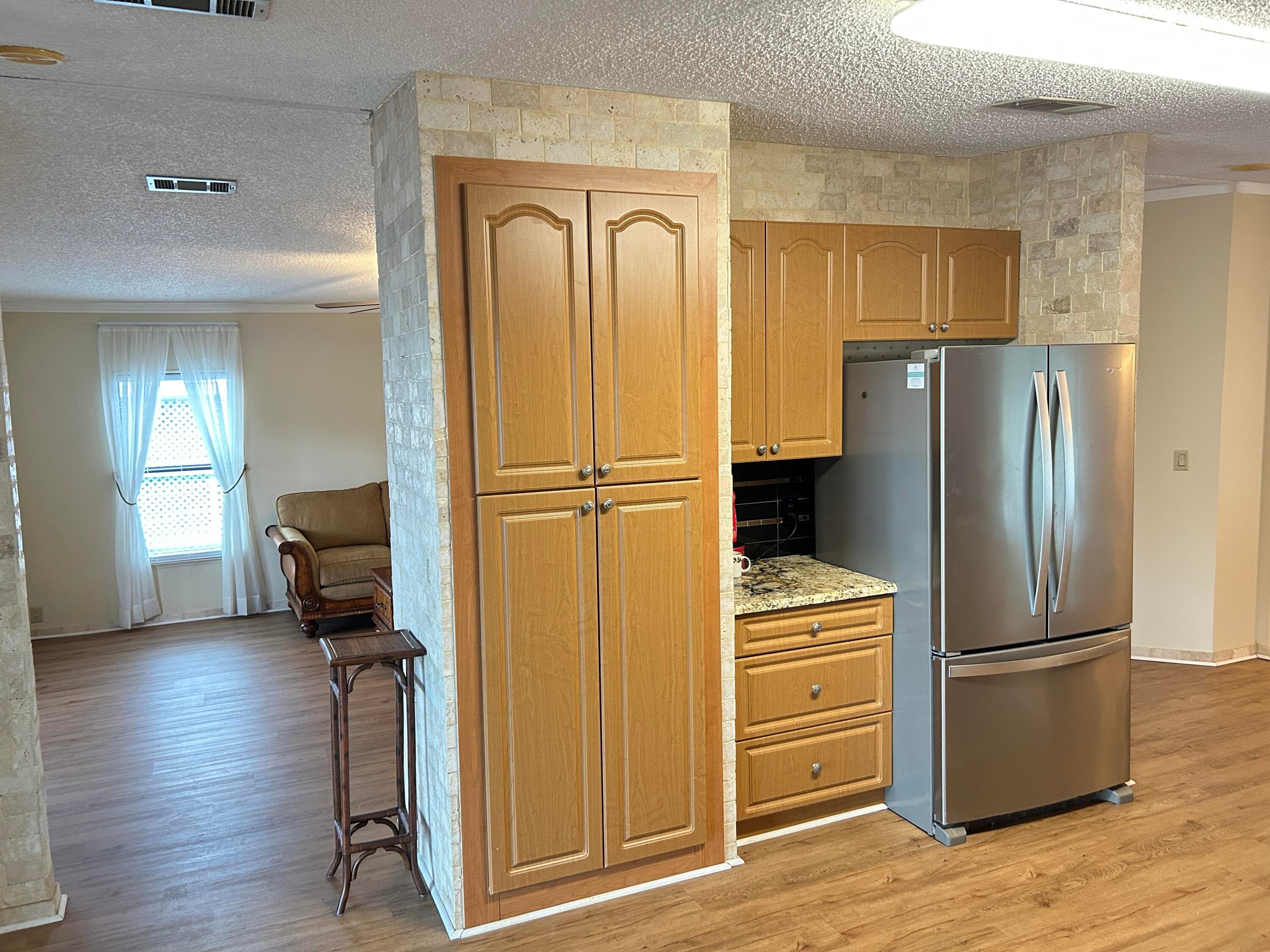 3409 Lake Overlook Place, Lake Worth, FL 33462 — photo 11 of 47