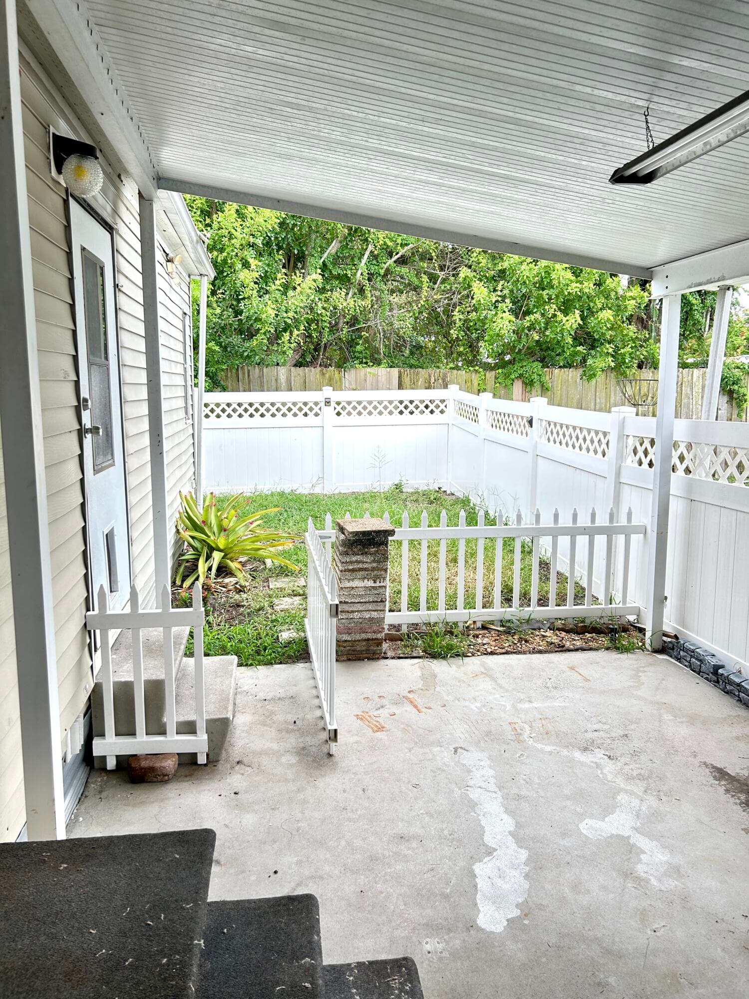3409 Lake Overlook Place, Lake Worth, FL 33462 — photo 35 of 47