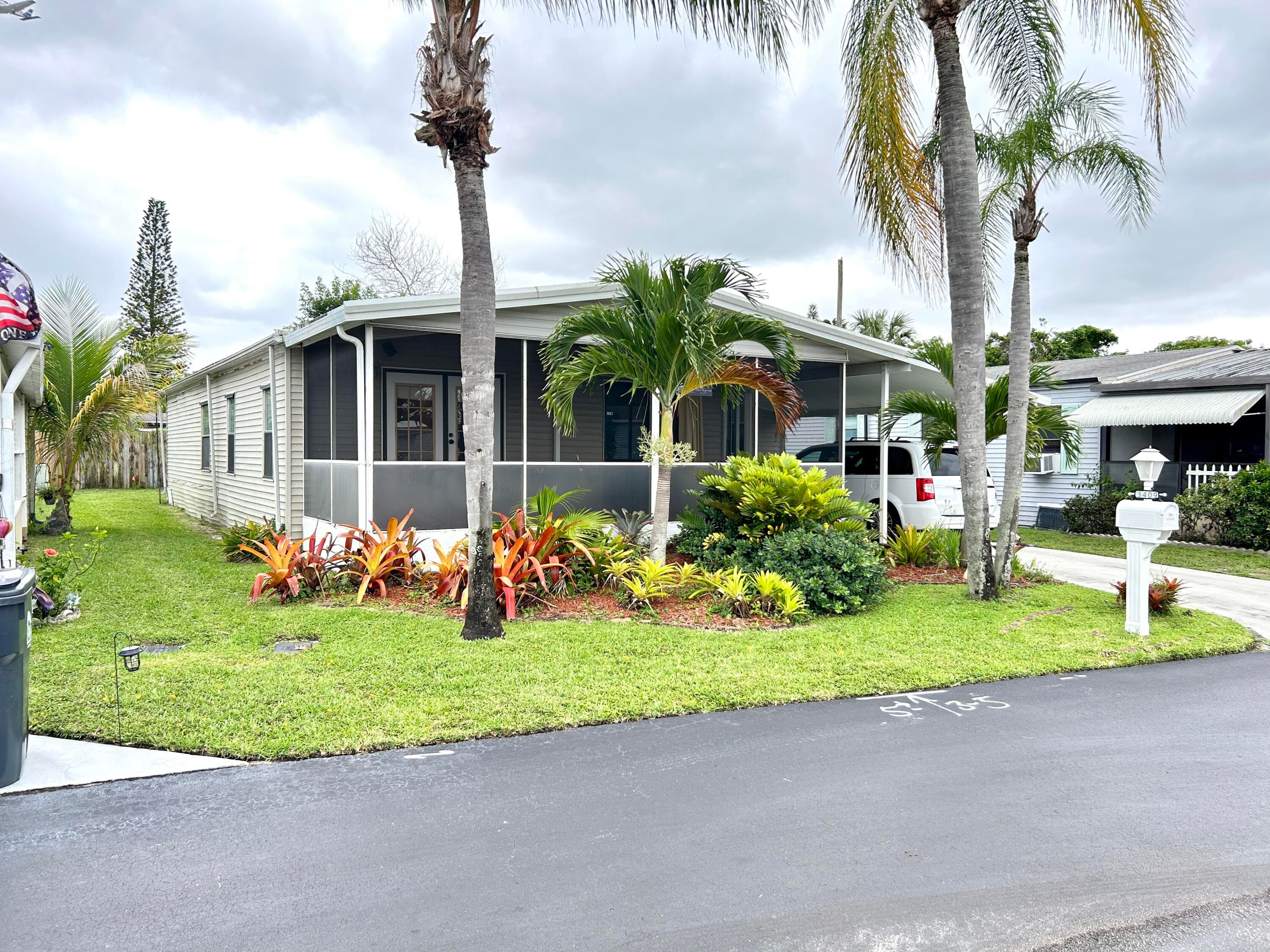 3409 Lake Overlook Place, Lake Worth, FL 33462 — photo 2 of 47