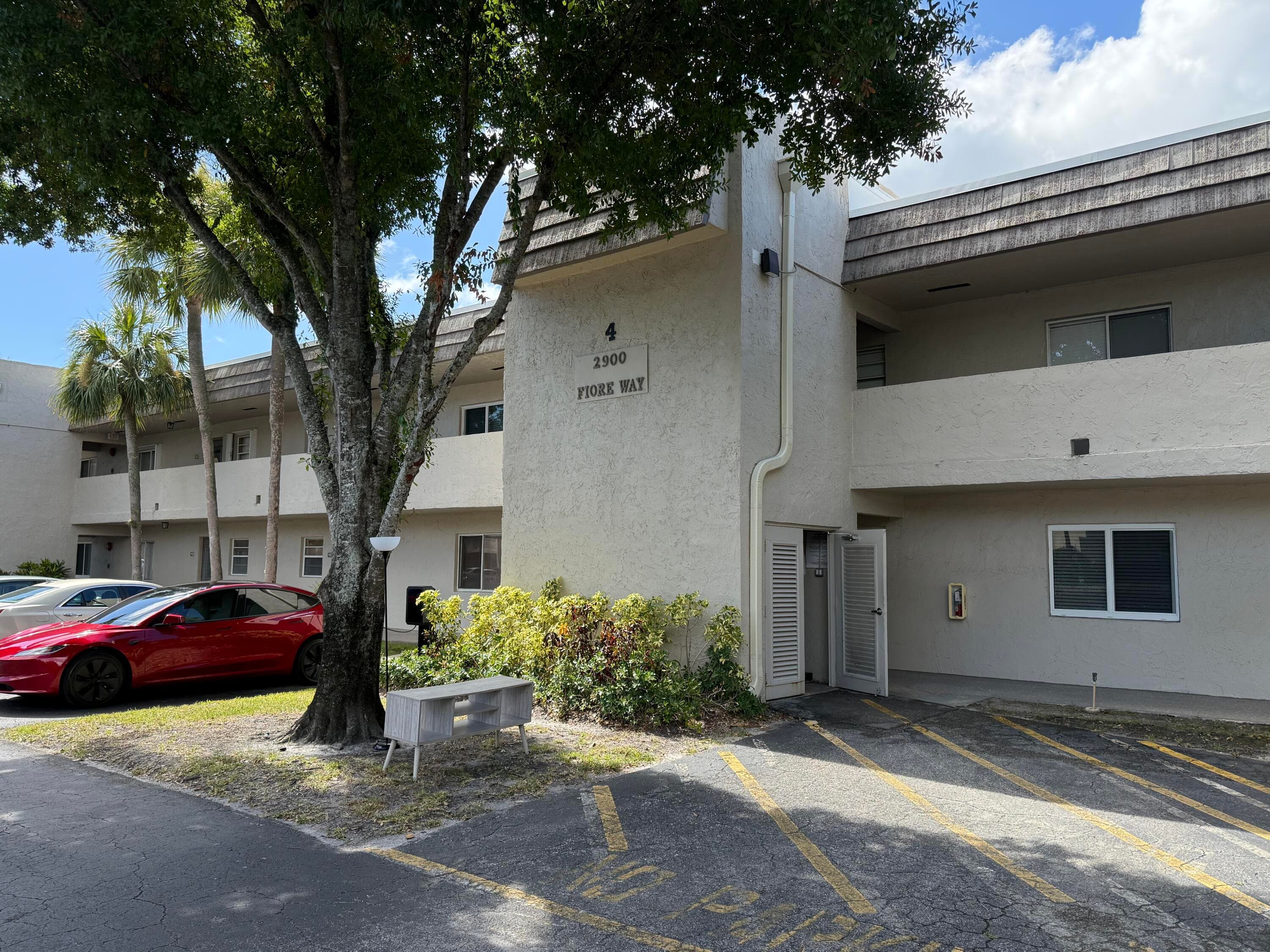 2900 Fiore Way 108, Delray Beach, FL 33445 — photo 1 of 6