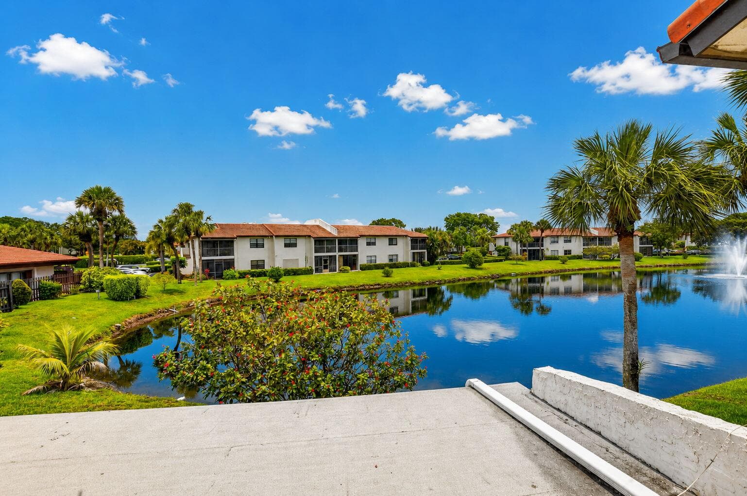 8045 Eastlake Drive E, Boca Raton, FL 33433 — photo 37 of 39