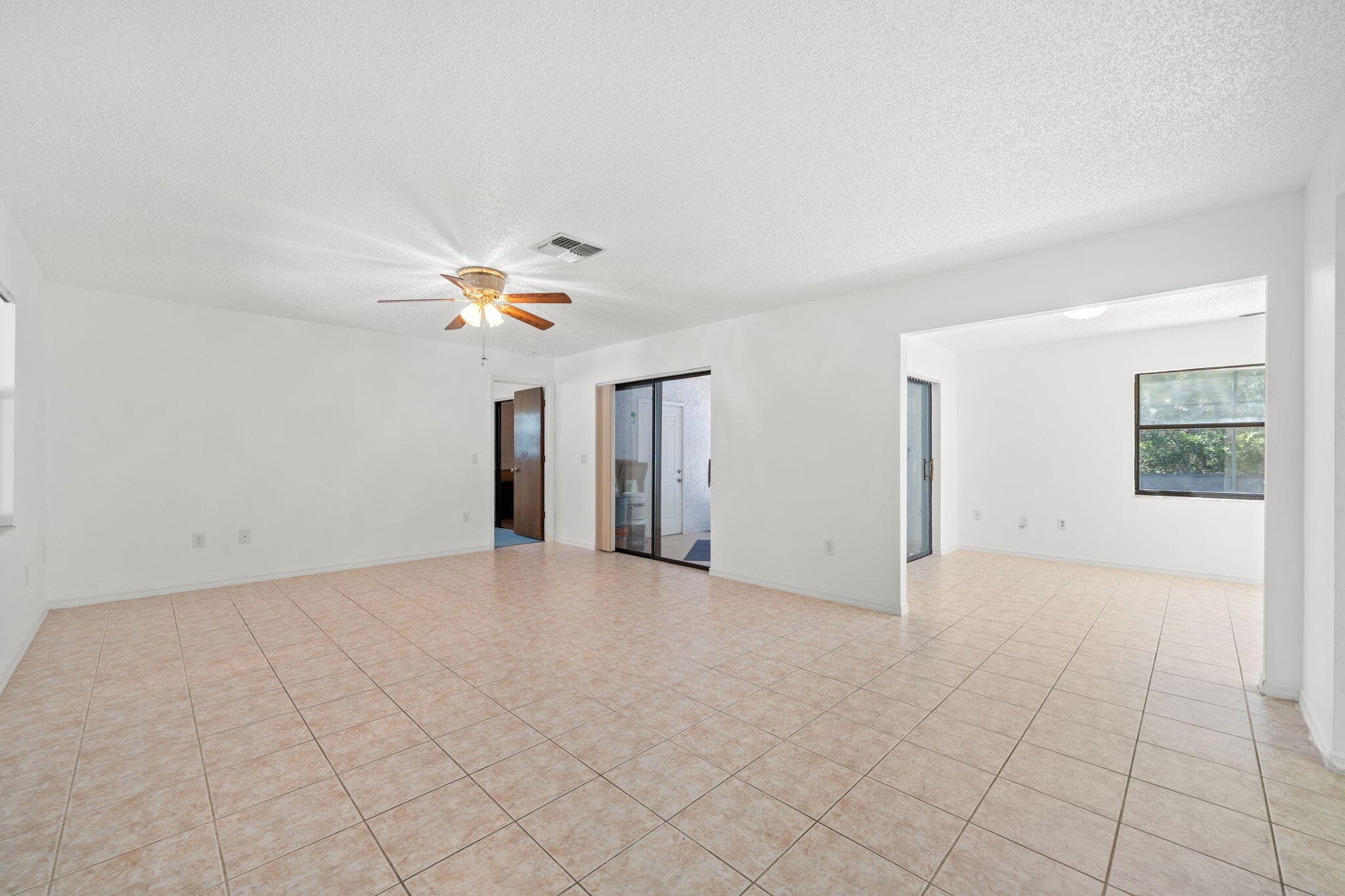 7418 N Firwood Circle, Dunnellon, FL 34433 — photo 7 of 47