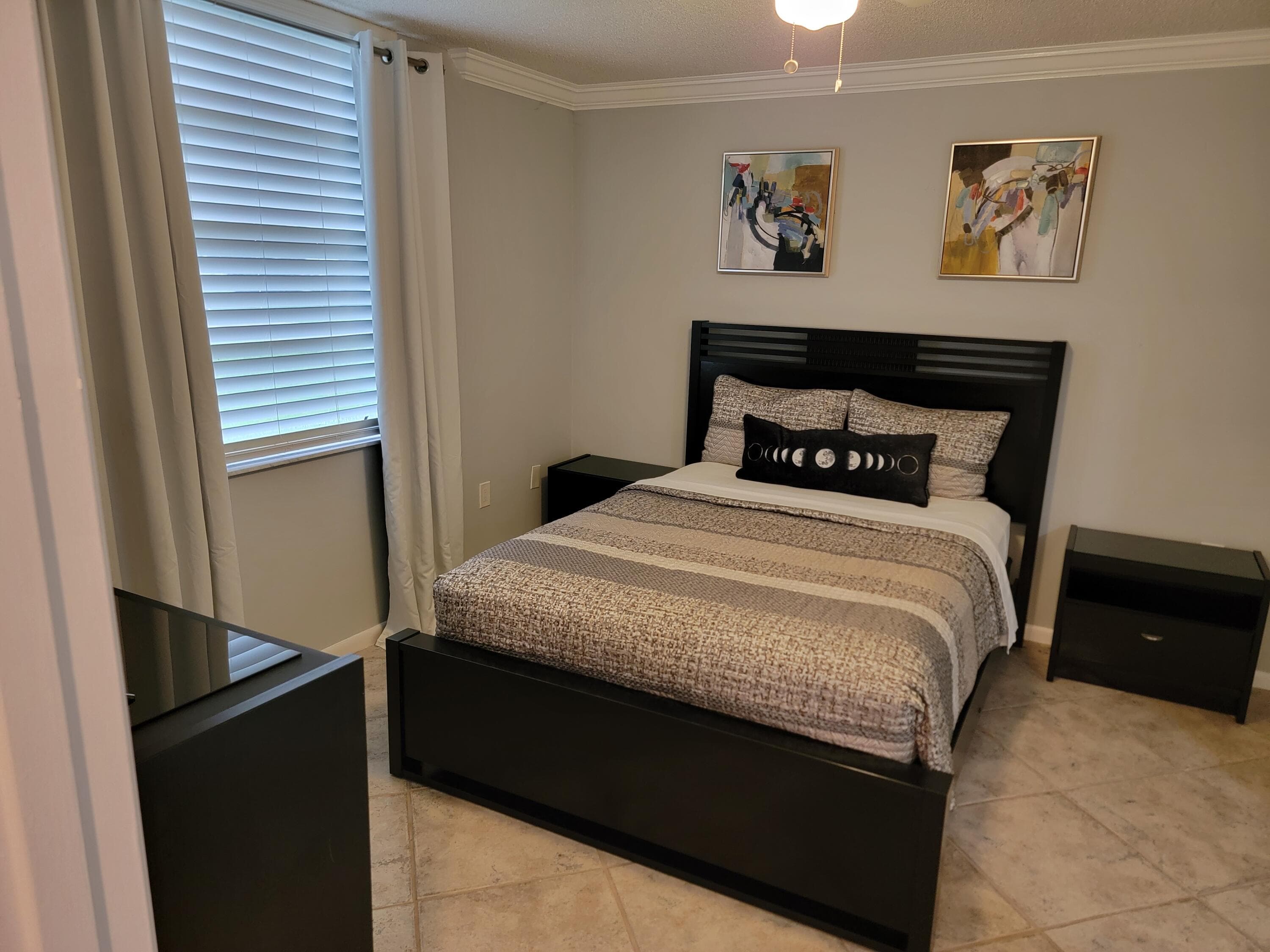 3540 Whitehall Drive 106, West Palm Beach, FL 33401 — photo 12 of 28