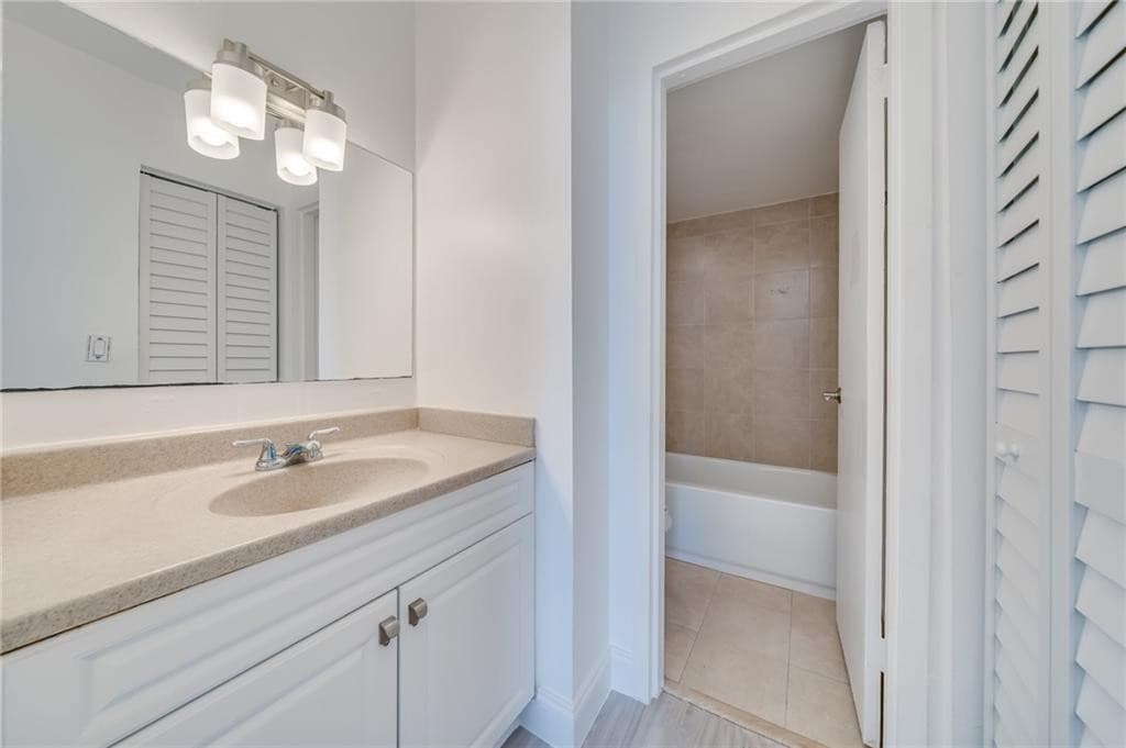 2350 NE 135th Street 1212, North Miami, FL 33181 — photo 15 of 30