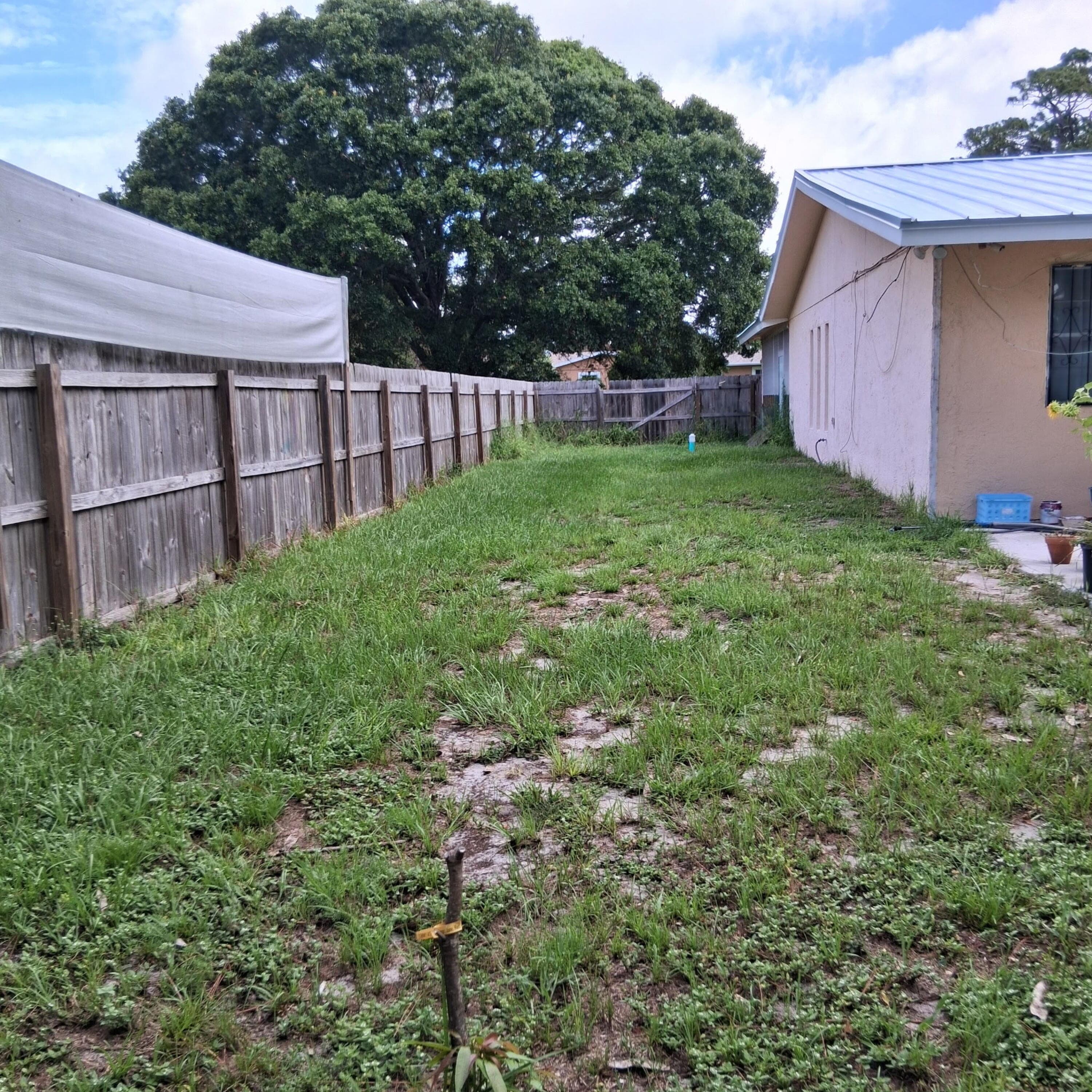 3303 S Avenue S S, Fort Pierce, FL 34947 — photo 4 of 5