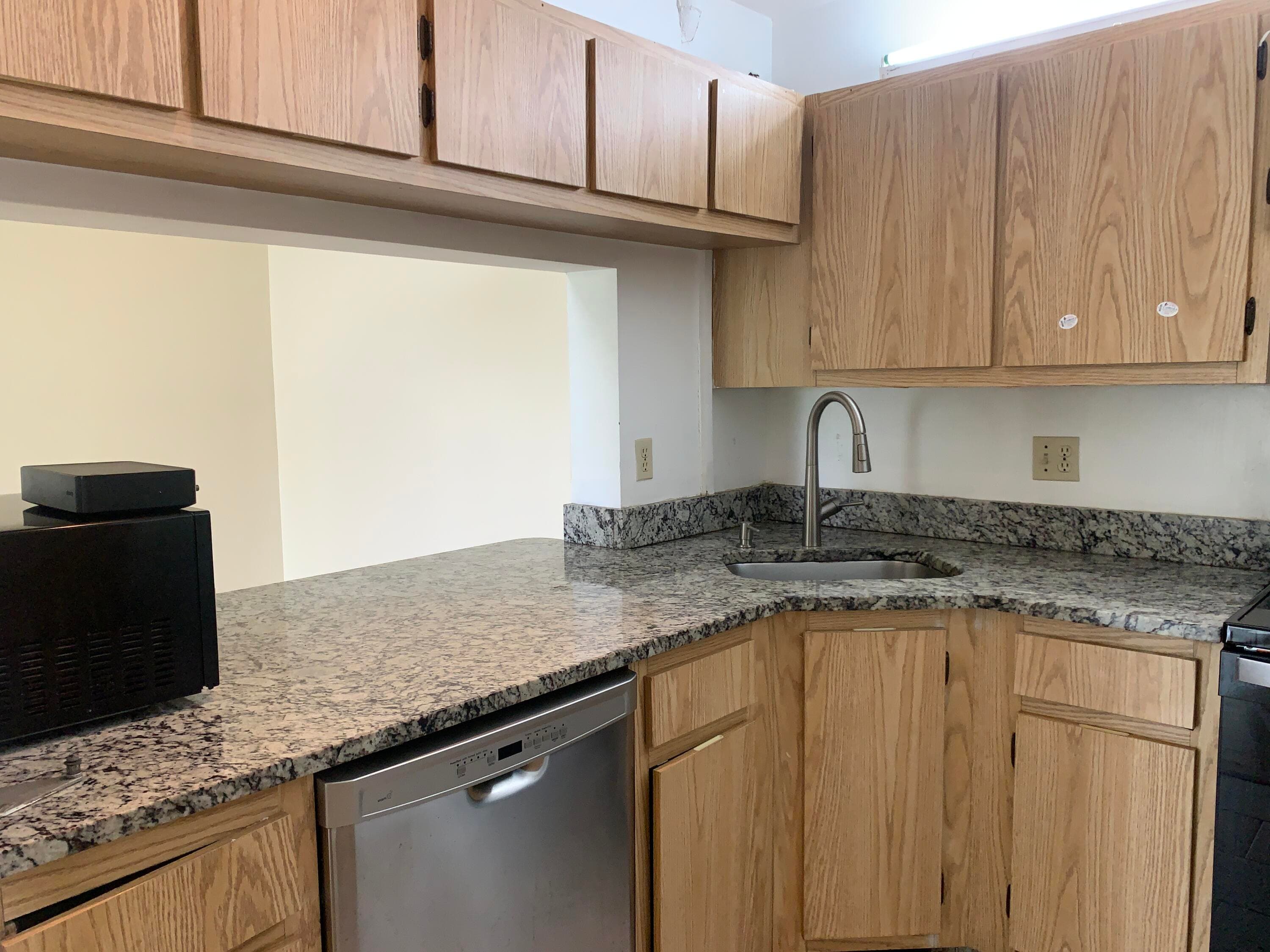 1113 Green Pine Boulevard B3, West Palm Beach, FL 33409 — photo 5 of 16