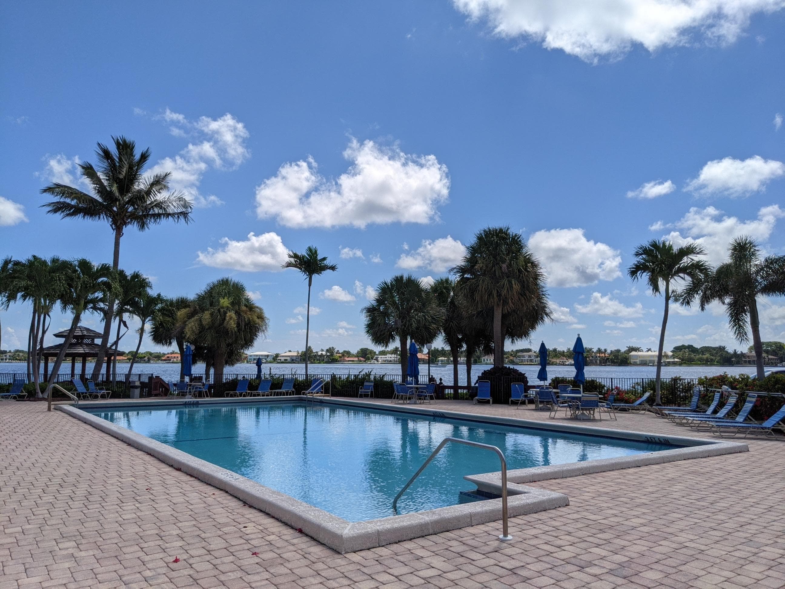 105 Half Moon Circle F2, Hypoluxo, FL 33462 — photo 26 of 35