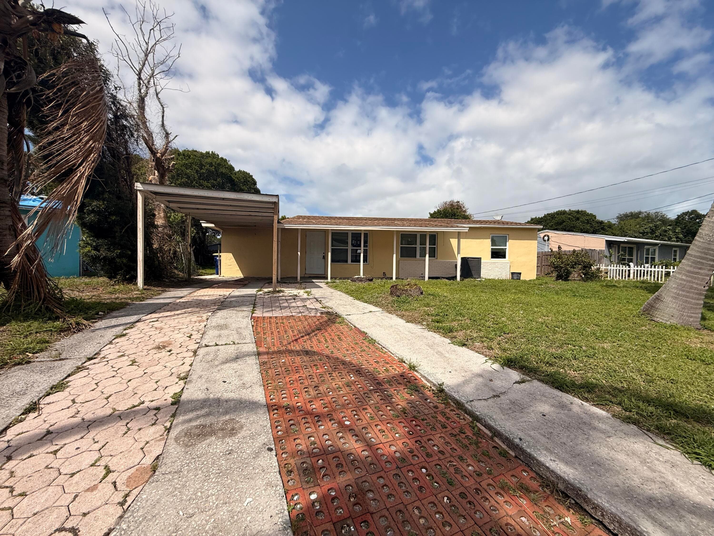 1604 Zephyr Avenue, Fort Pierce, FL 34982 — photo 2 of 22