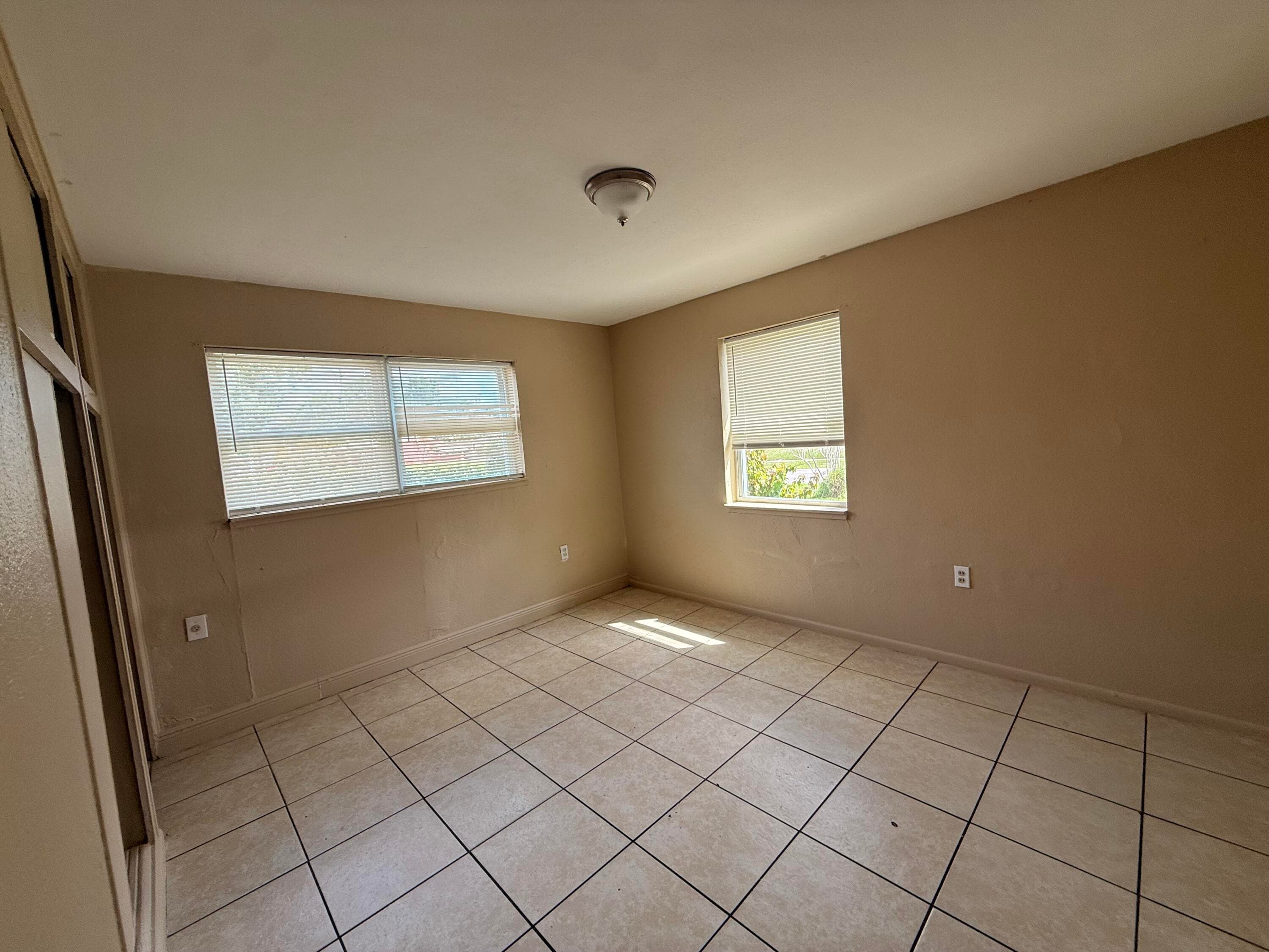 1604 Zephyr Avenue, Fort Pierce, FL 34982 — photo 13 of 22