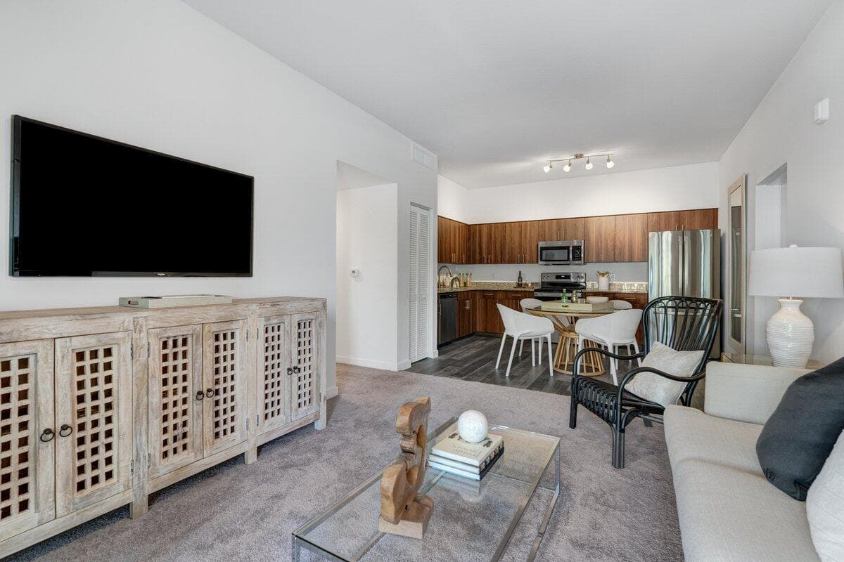 4260 Lakewood Road Unit 302, Lake Worth Beach, FL 33461 — photo 1 of 20