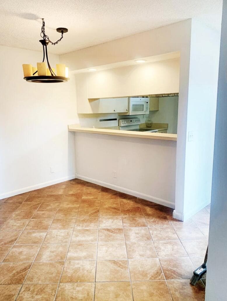 3915 Victoria Drive NE, West Palm Beach, FL 33406 — photo 26 of 29