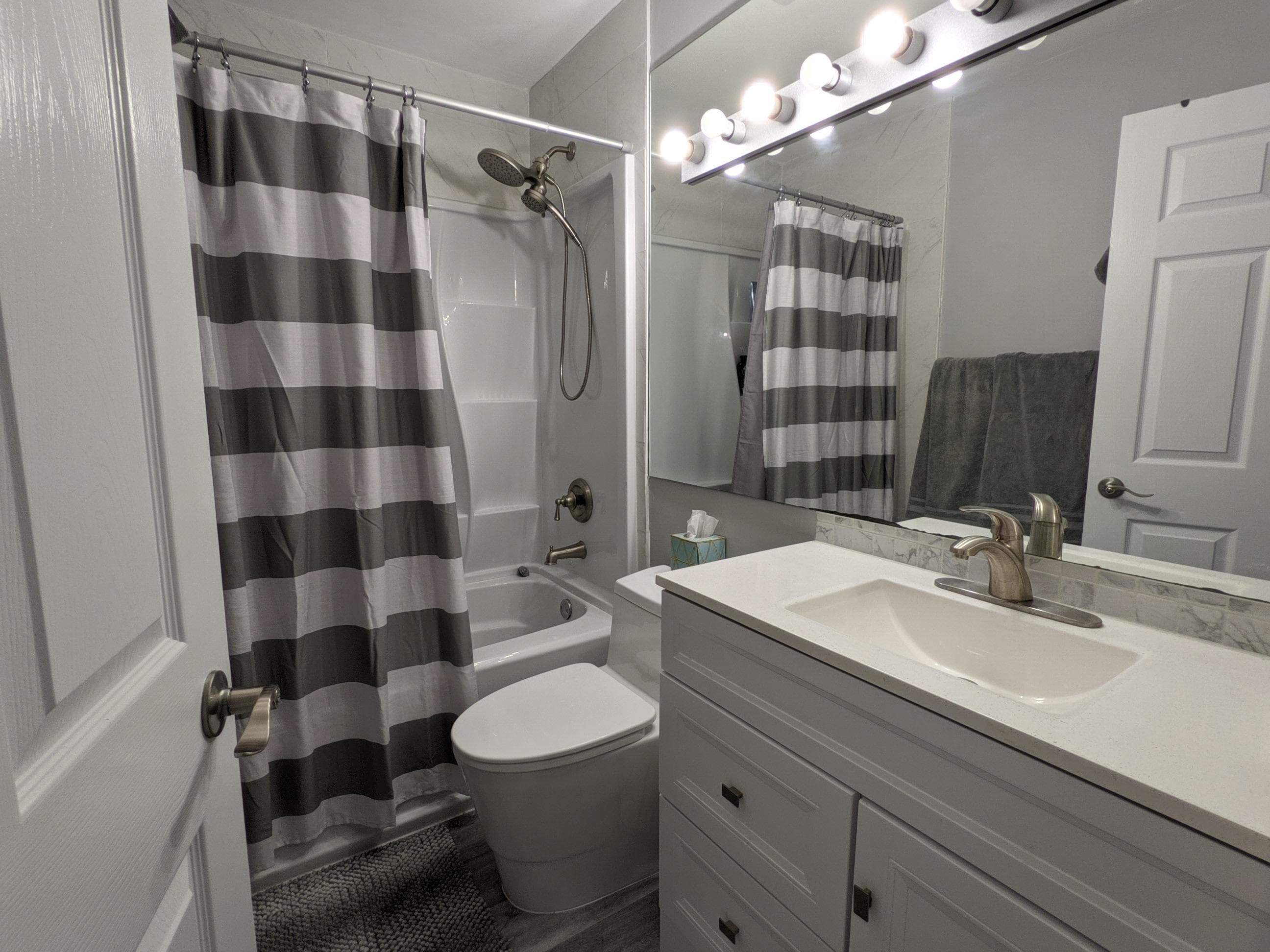 105 Half Moon Circle F2, Hypoluxo, FL 33462 — photo 14 of 34