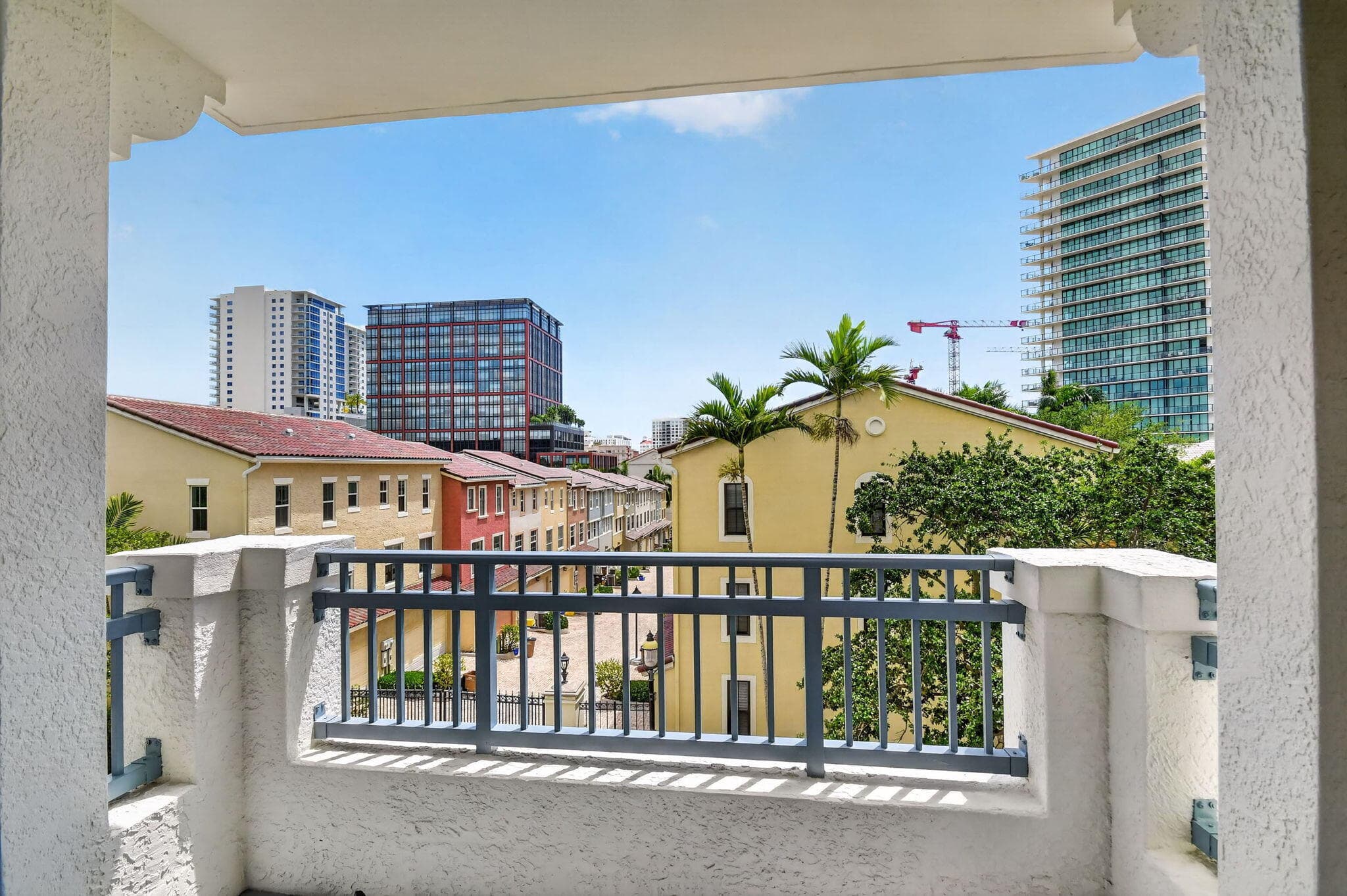 403 S Sapodilla Avenue 307, West Palm Beach, FL 33401 — photo 15 of 53