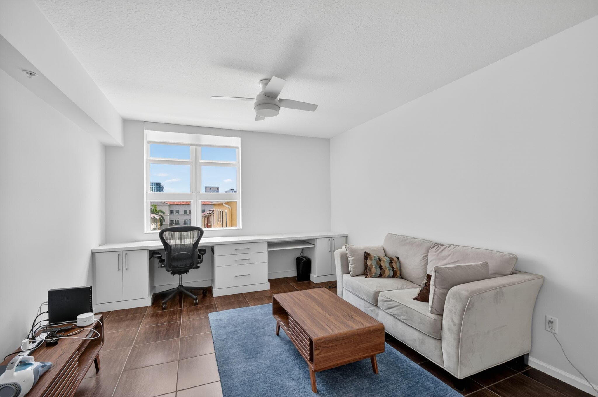 403 S Sapodilla Avenue 307, West Palm Beach, FL 33401 — photo 29 of 53