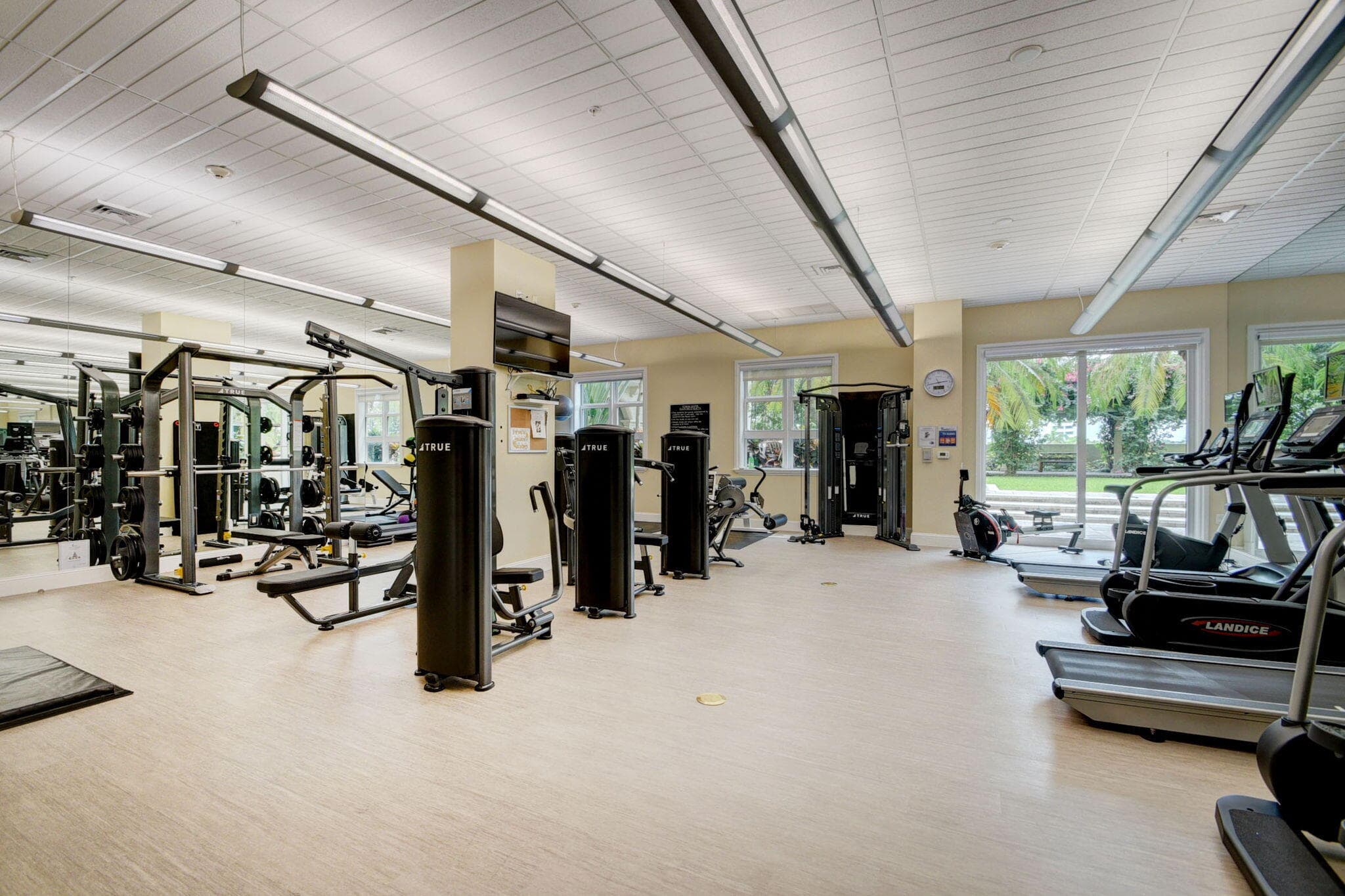 403 S Sapodilla Avenue 307, West Palm Beach, FL 33401 — photo 50 of 53