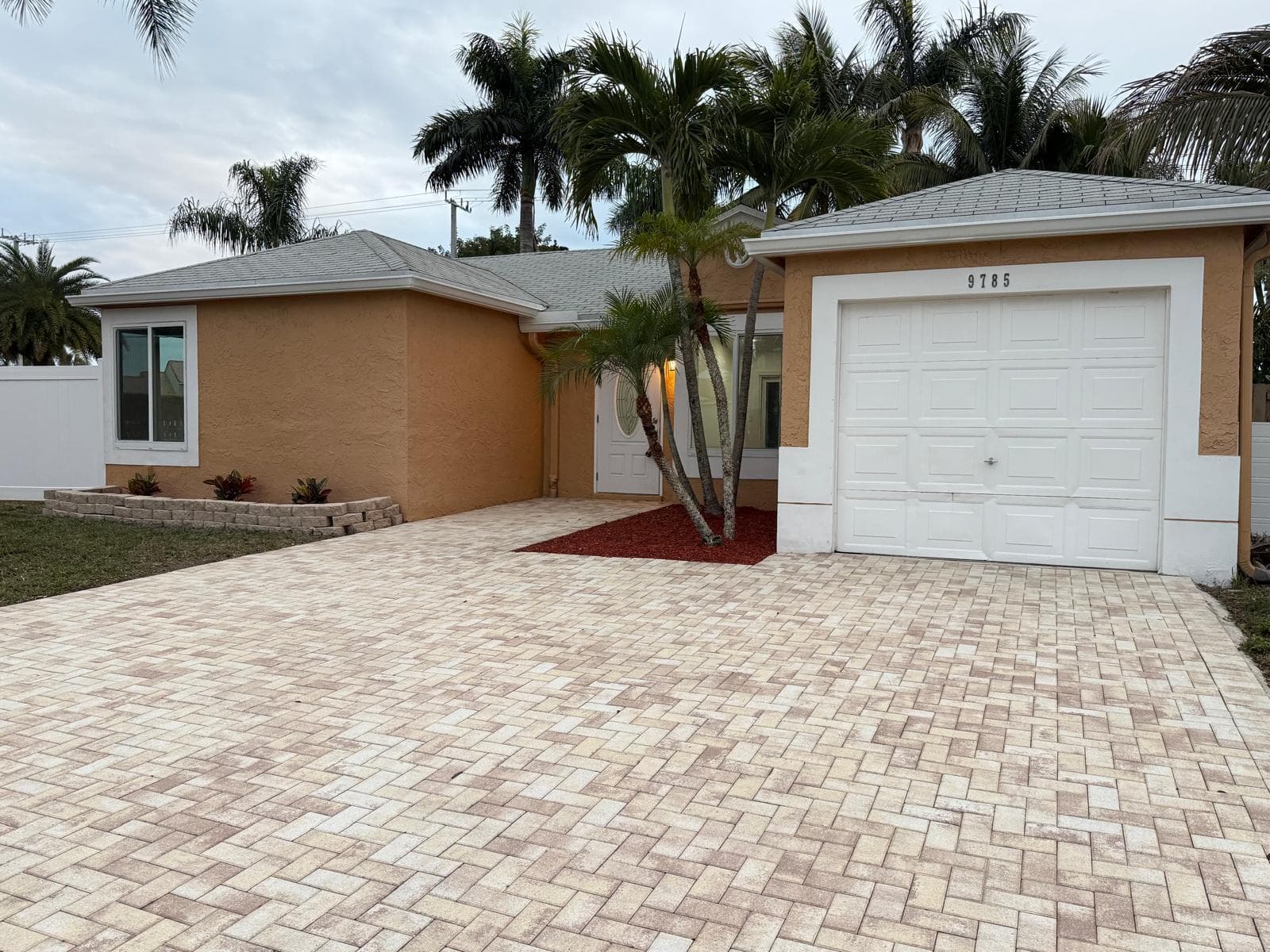 9785 Ridge Creek Road, Boca Raton, FL 33496 — photo 1 of 22