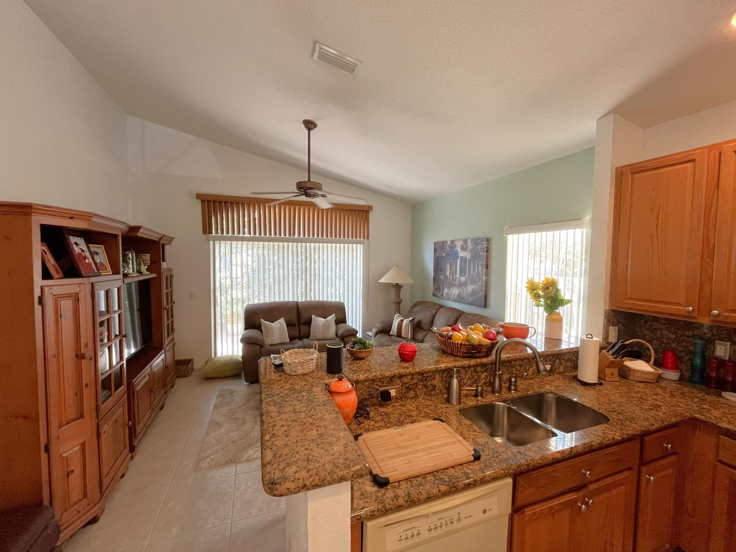 12657 NW 6th Street, Coral Springs, FL 33071 — photo 9 of 33