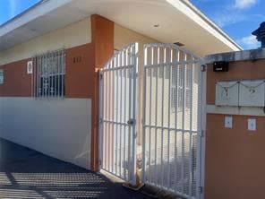 210 SE 9th Street 1, Hallandale Beach, FL 33009 — photo 6 of 9