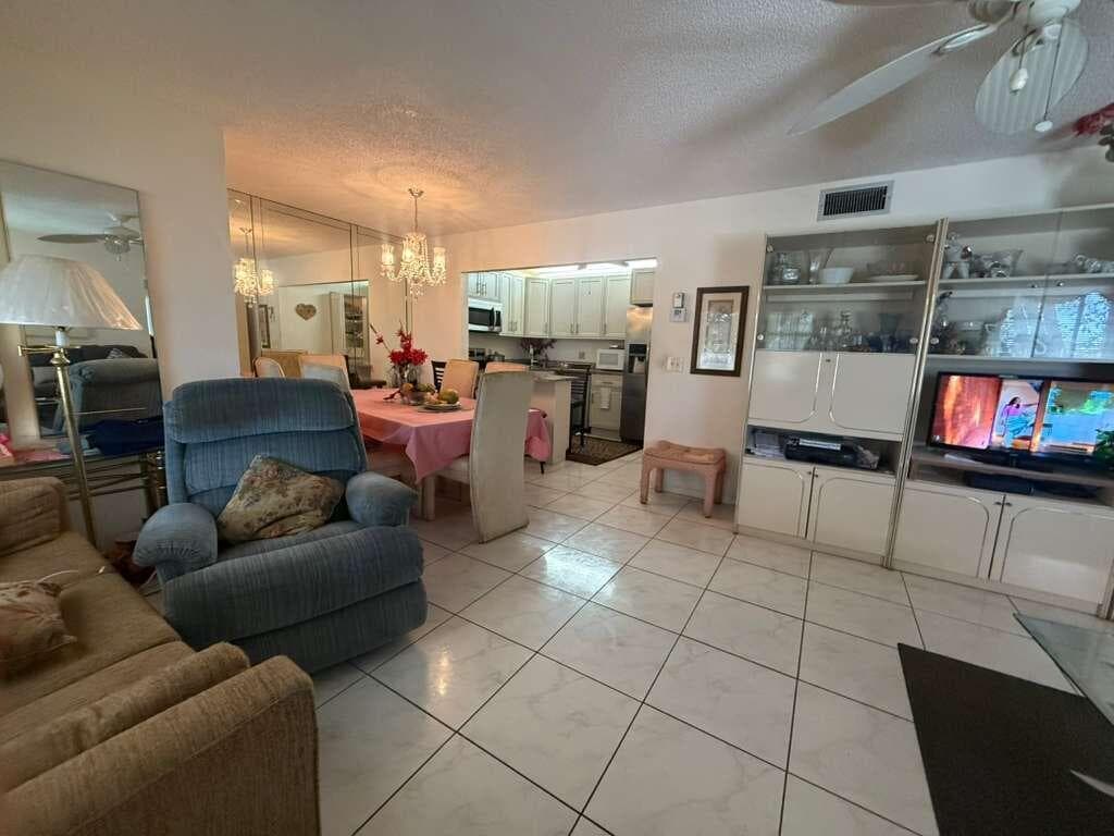 213 Pine Hov Circle D2, Greenacres, FL 33463 — photo 21 of 32
