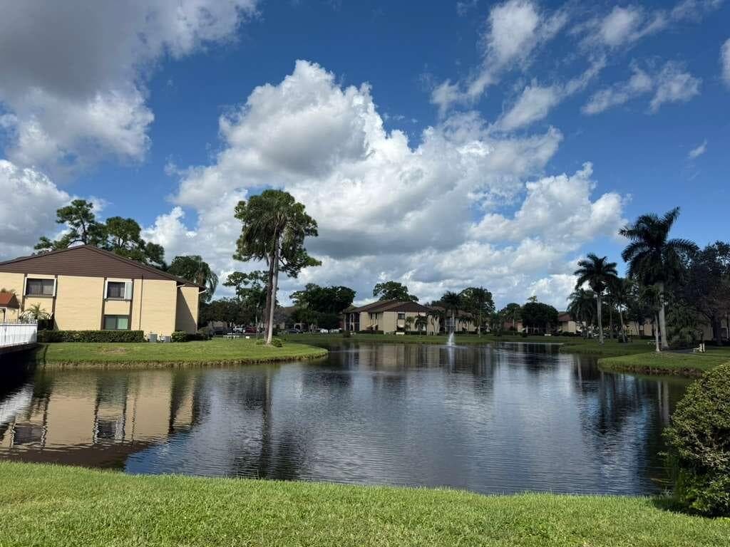 213 Pine Hov Circle D2, Greenacres, FL 33463 — photo 24 of 32