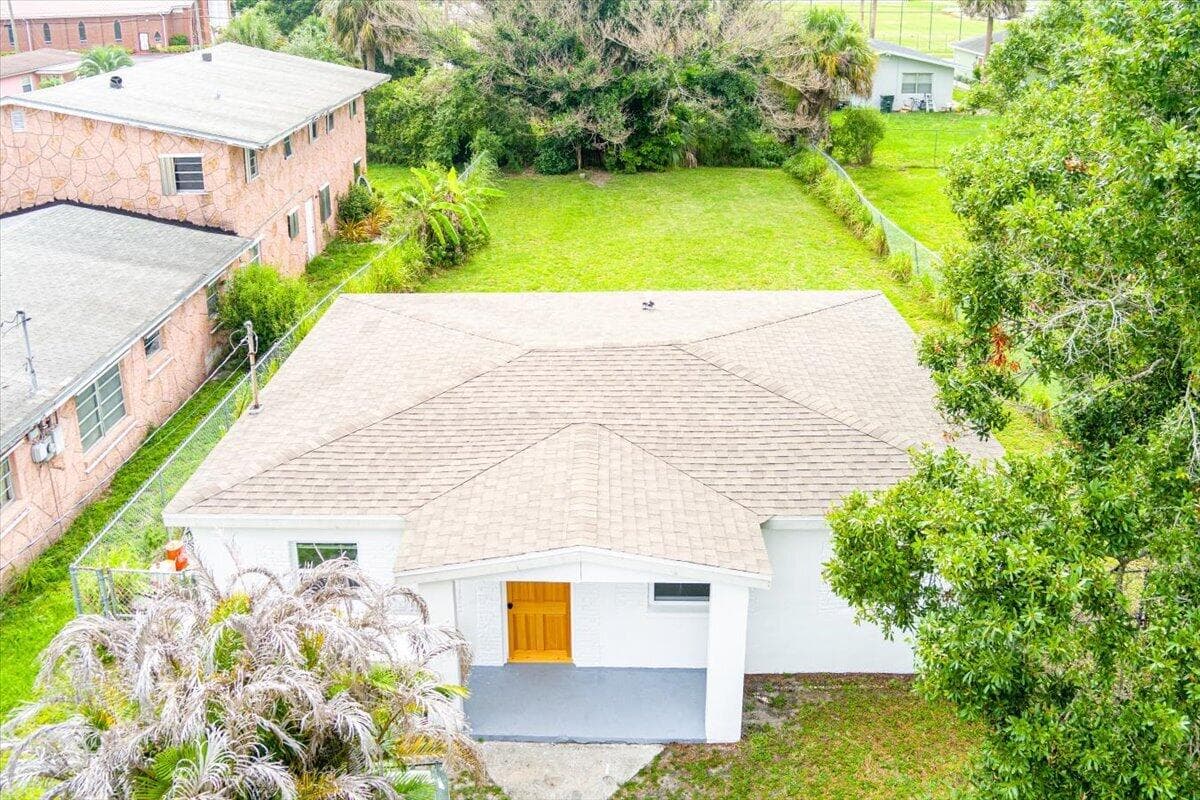 1110 N 22nd Street, Fort Pierce, FL 34950 — photo 1 of 48