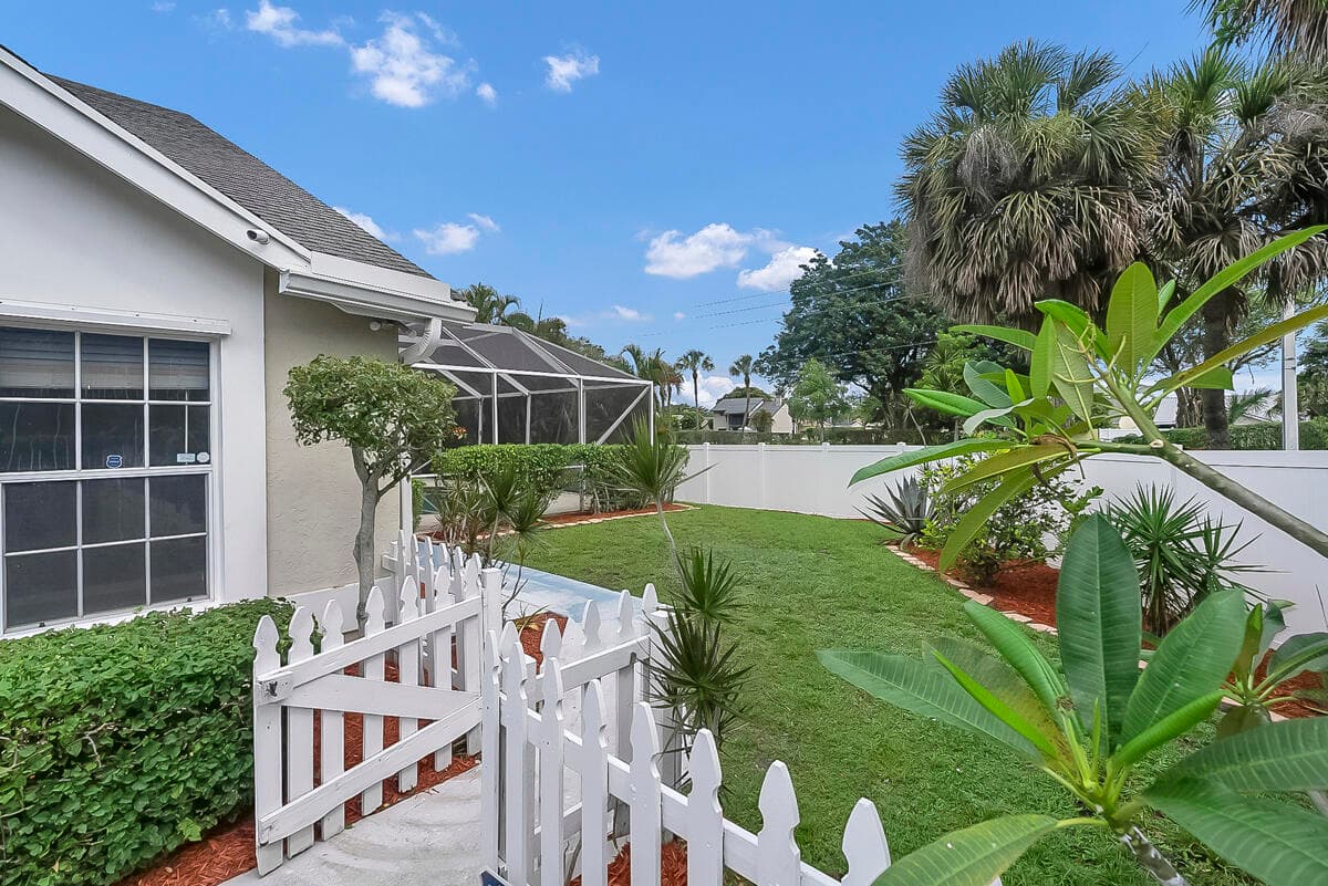 3814 Circle Lake Drive, West Palm Beach, FL 33417 — photo 44 of 56