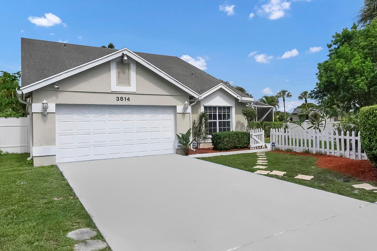 3814 Circle Lake Drive, West Palm Beach, FL 33417 — photo 45 of 56