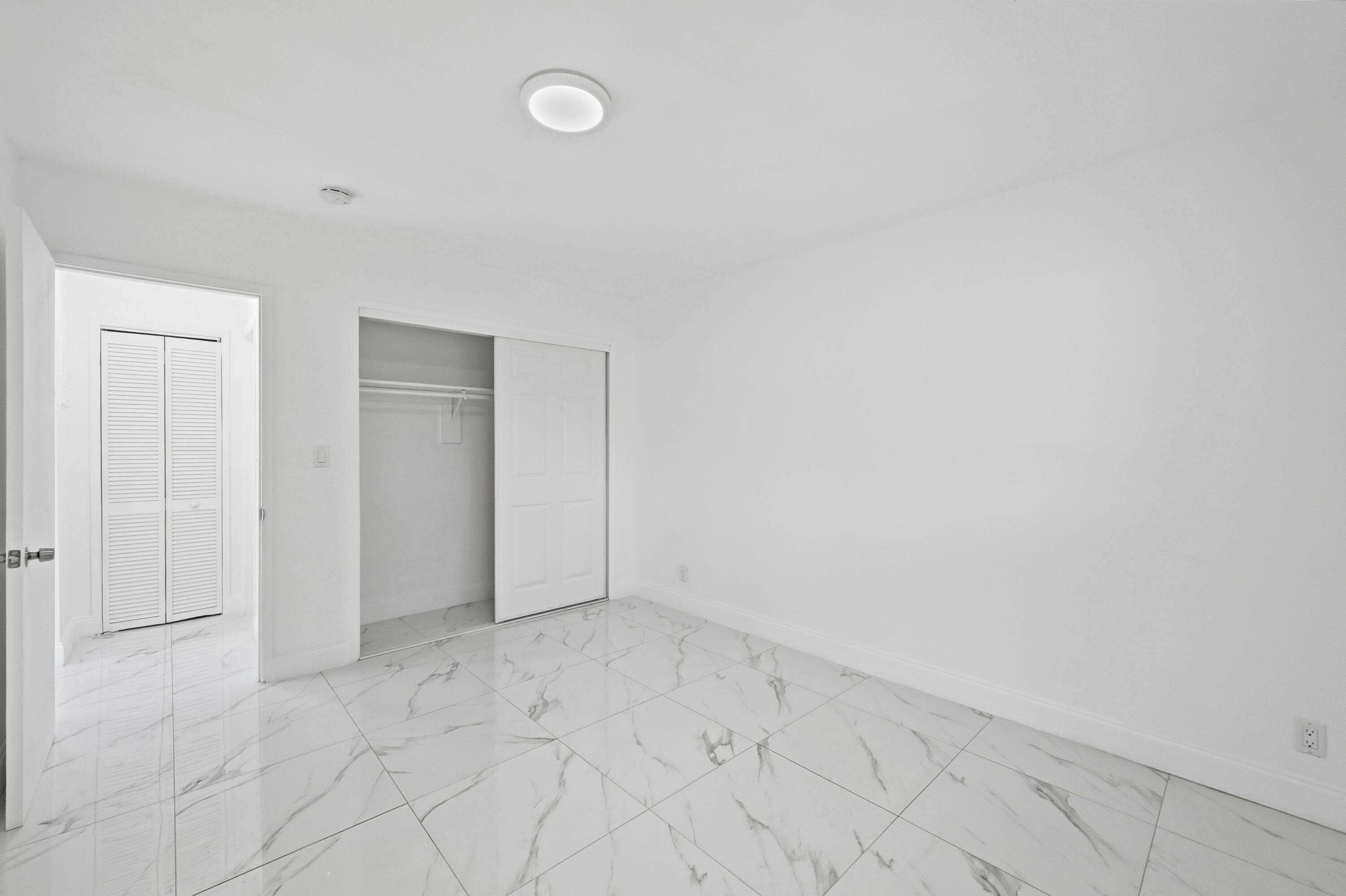 2308 NW 3rd Avenue Unit 2, Wilton Manors, FL 33311 — photo 8 of 12