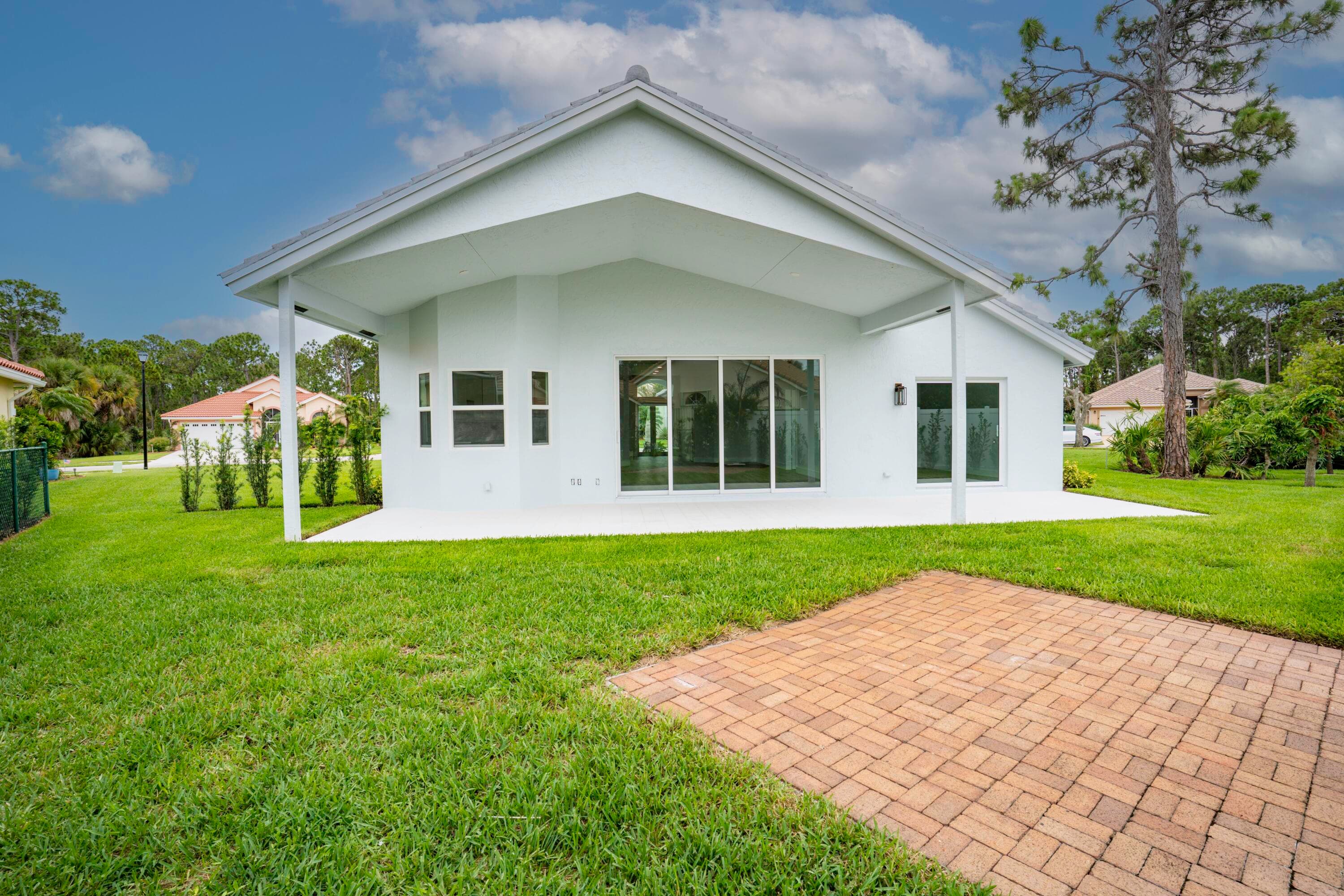 4819 SE Mariner Village Lane, Stuart, FL 34997 — photo 7 of 40
